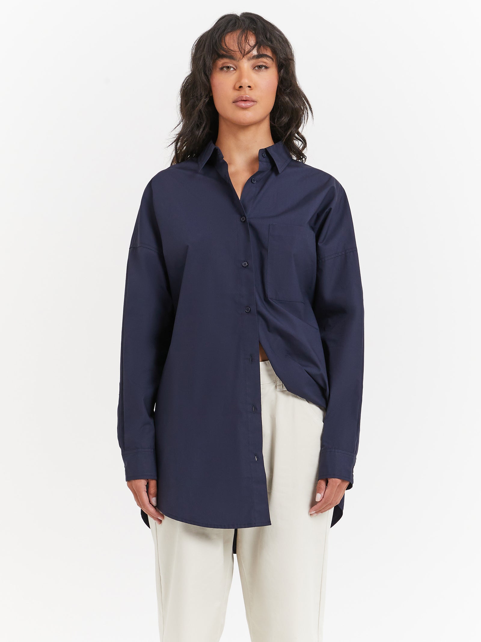 Anni Oversized Shirt in Navy