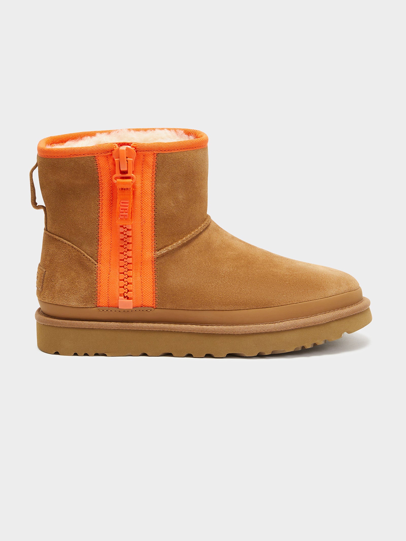 Womens Classic Mini II Ugg Boots in Chestnut