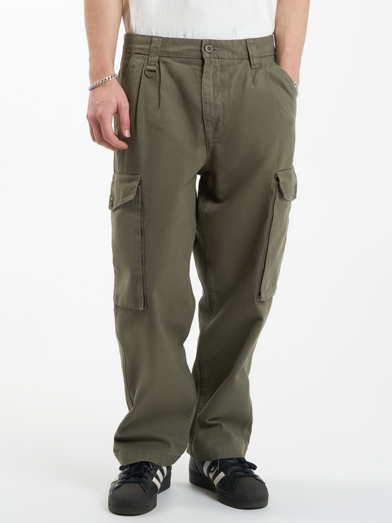 Issued Big Slacker Cargo Pant