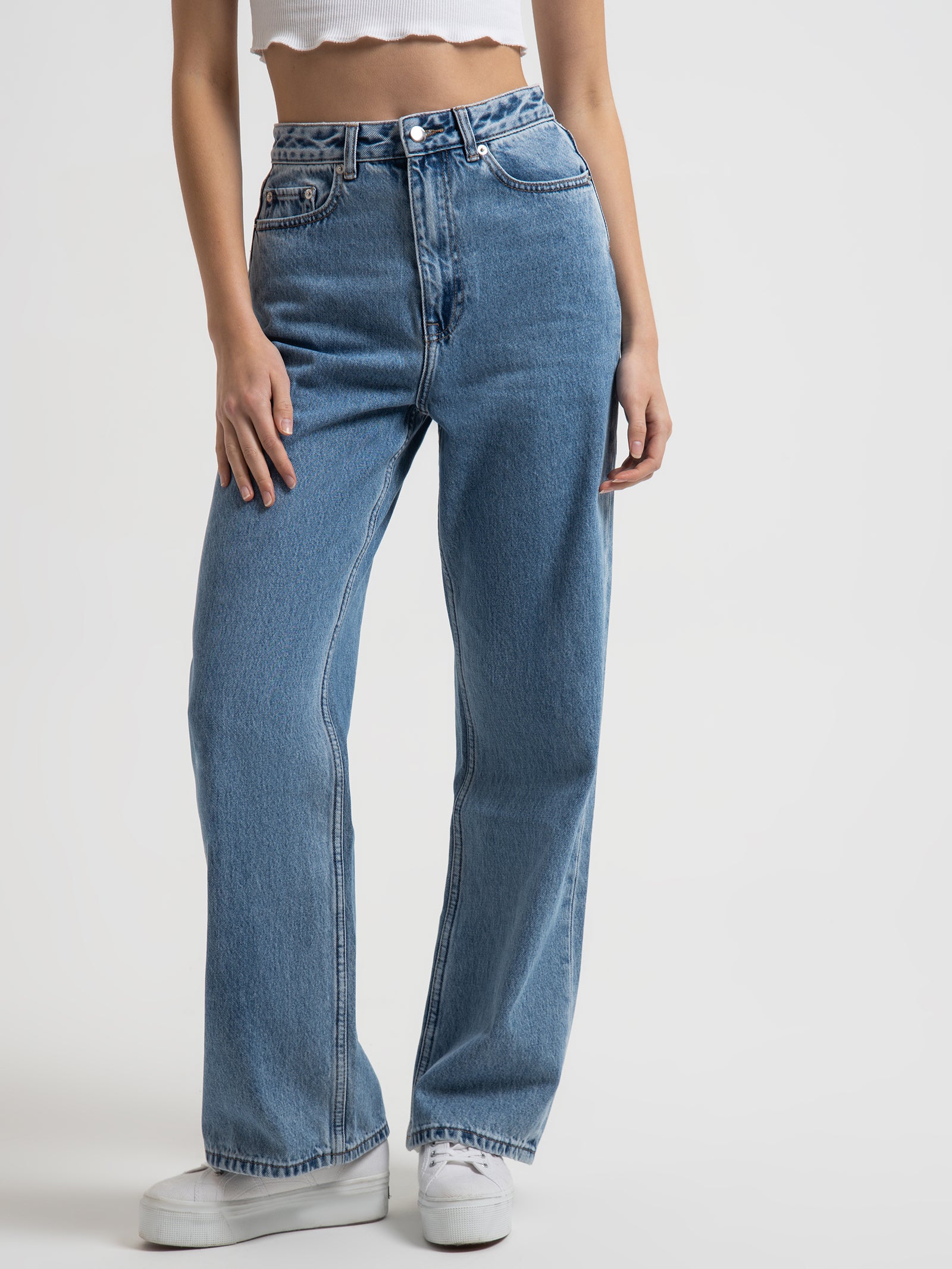 Organic Wide Leg Jeans in Washed Blue