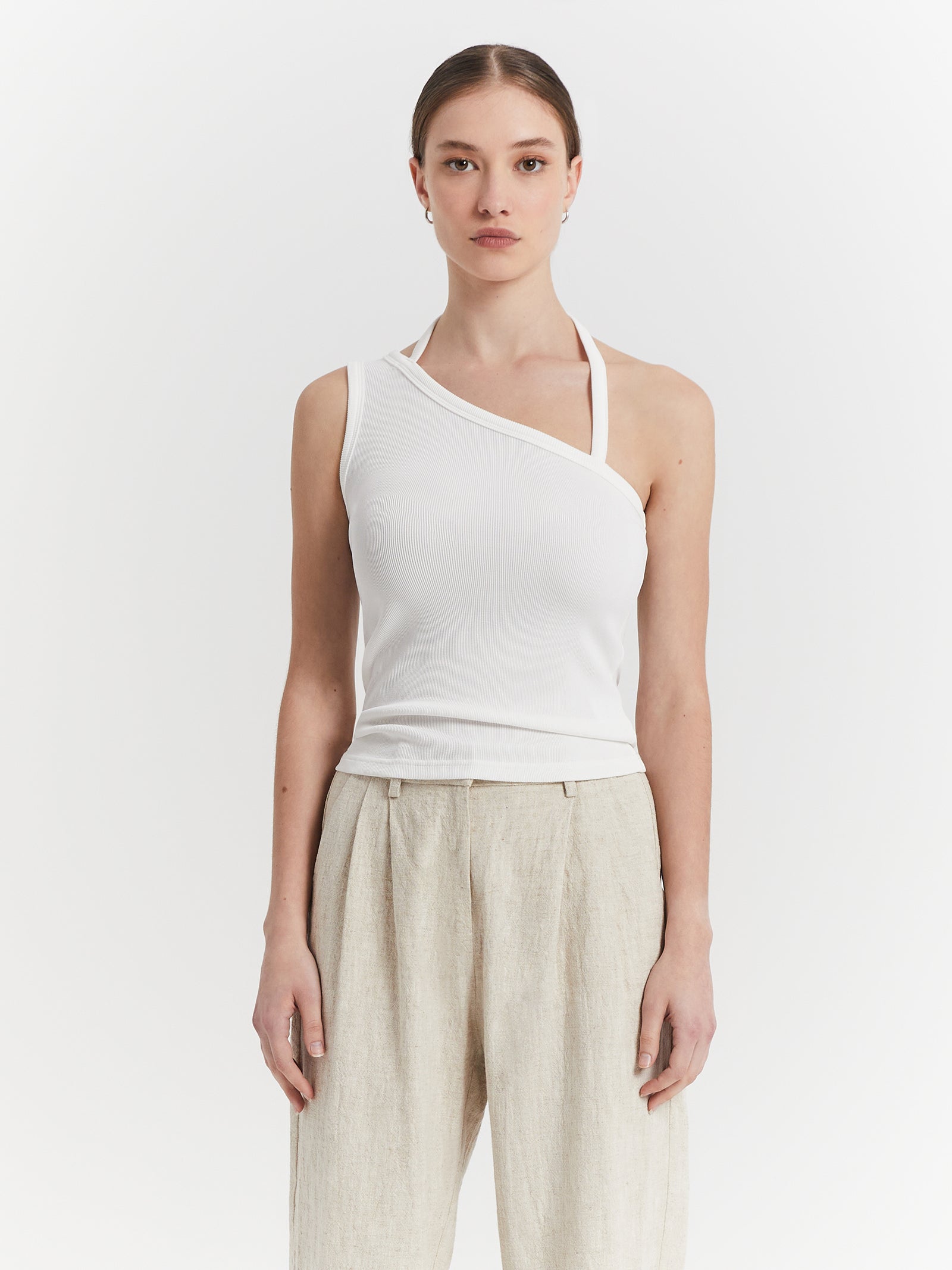 Alden Tank in White