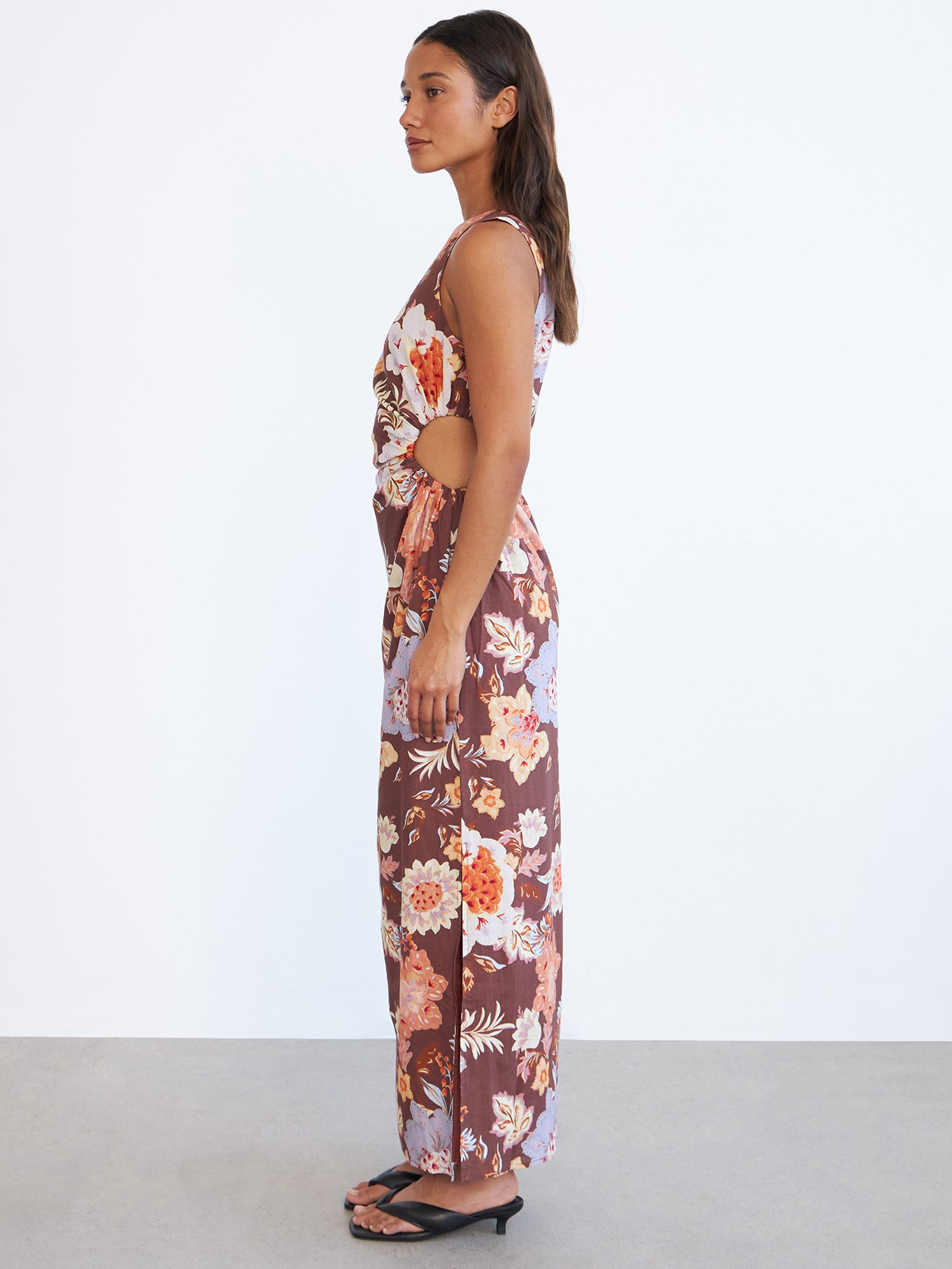 Amber Midi Dress In Peony Floral