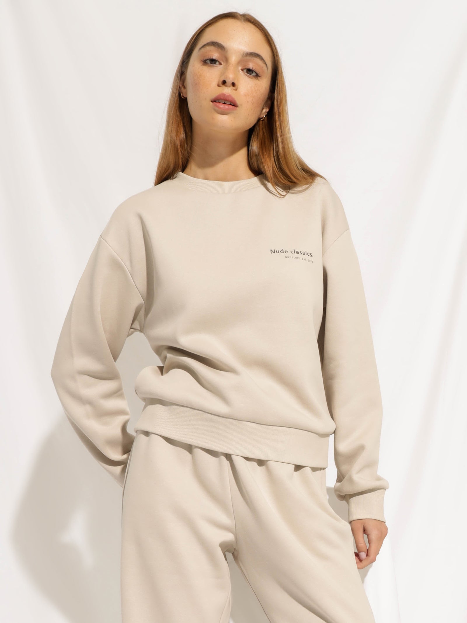 Nude Classics Sweat in Stone