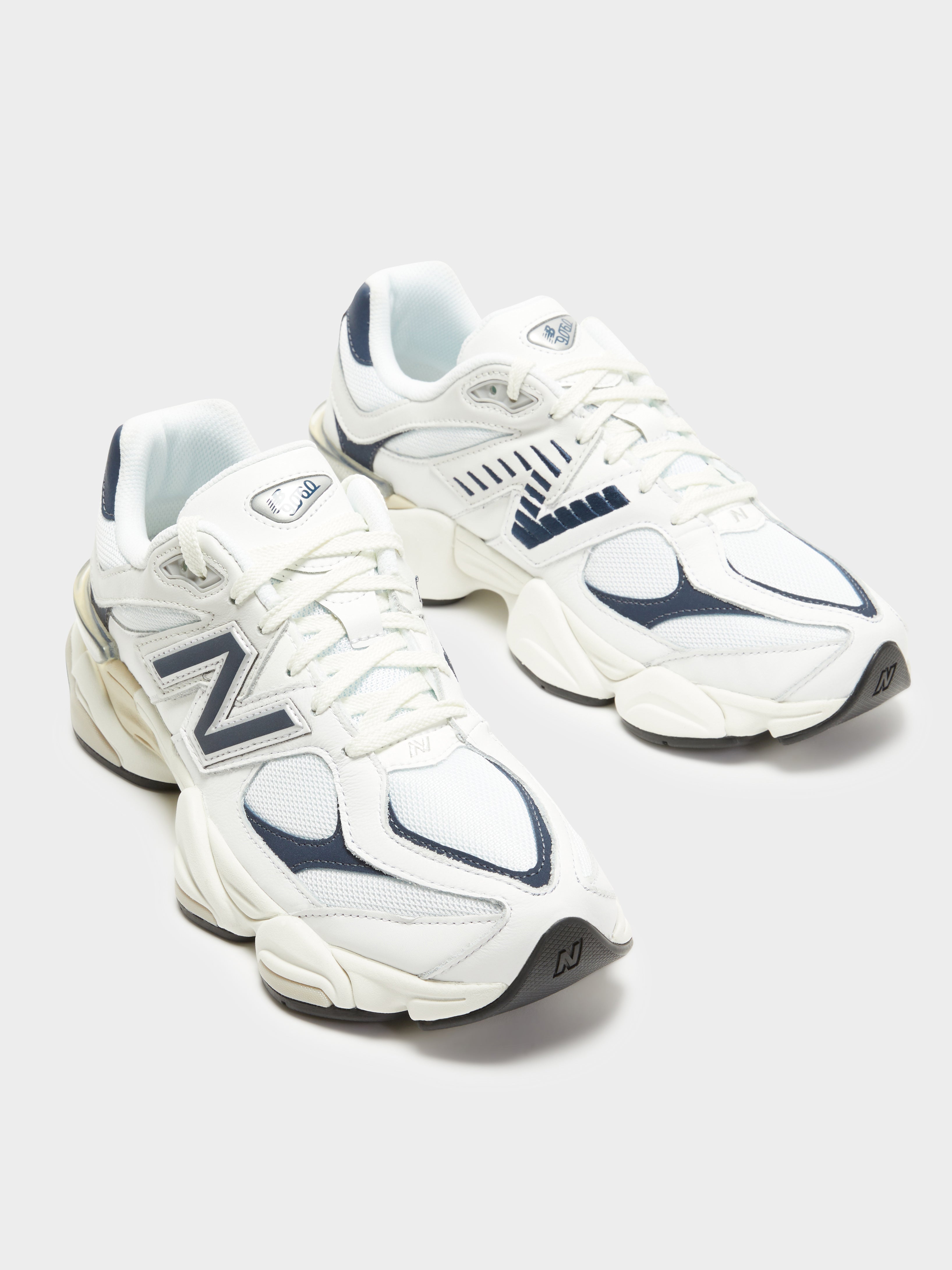 Unisex 9060 Sneakers in White Navy