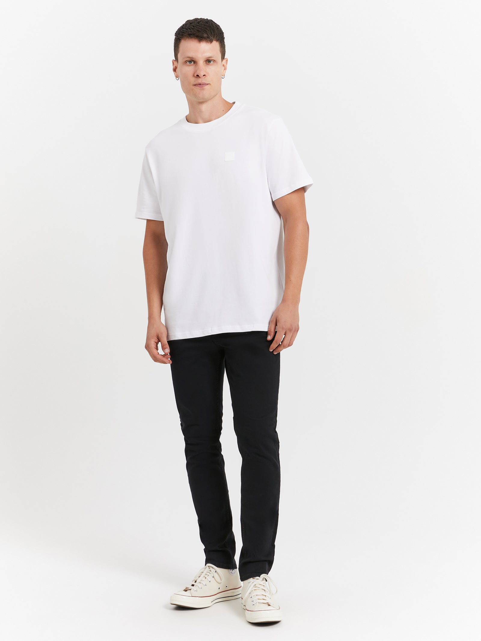 Neuw Premium T-Shirt in White