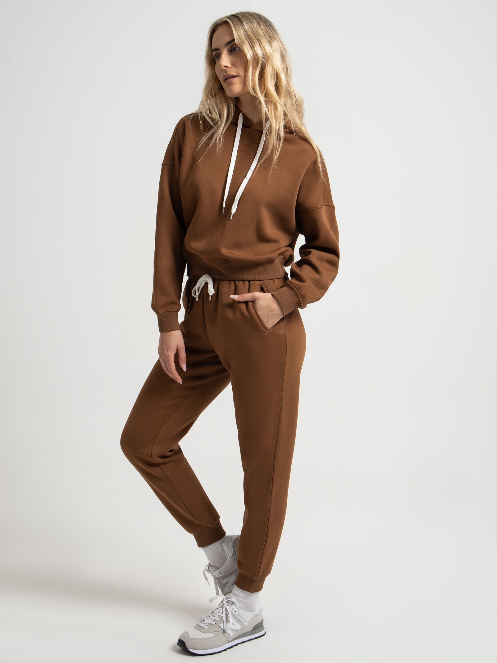 Carter Classic Trackpants in Toffee