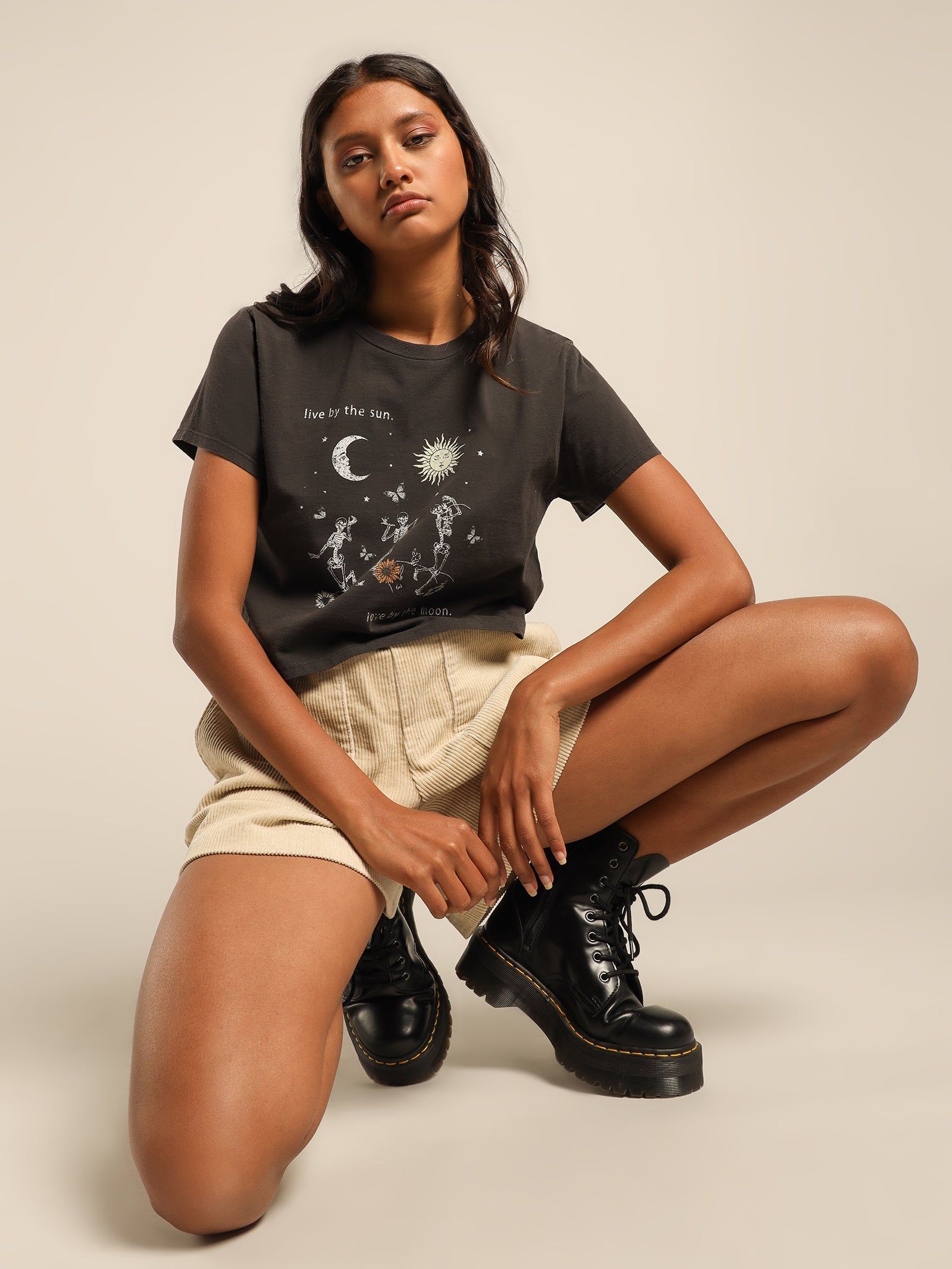 Sun & Moon T-Shirt in Washed Black