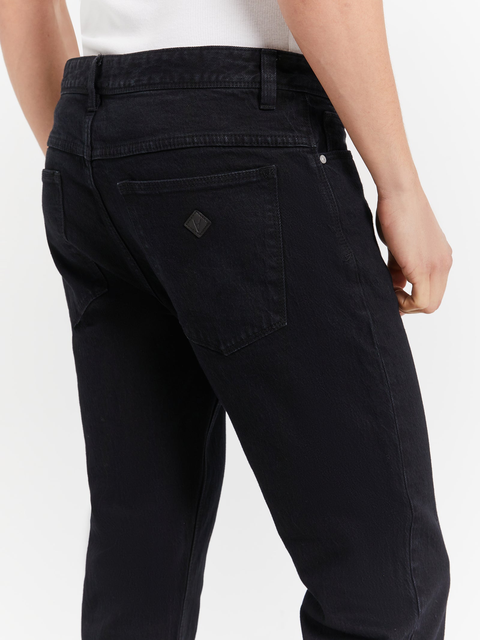 Cropped Straight Jeans in Duke