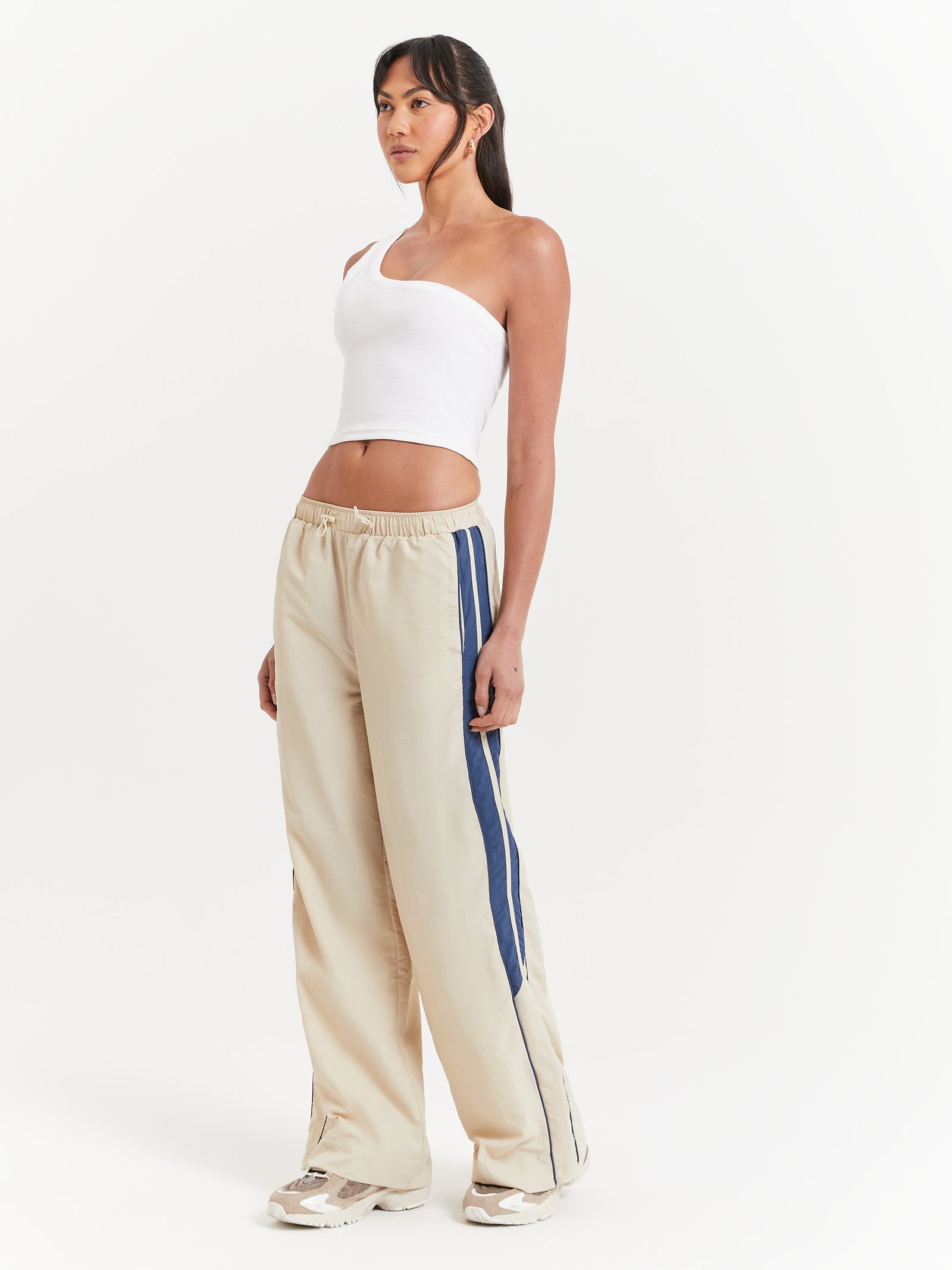 Tahlia Low Rise Pants in Chalk & Blue