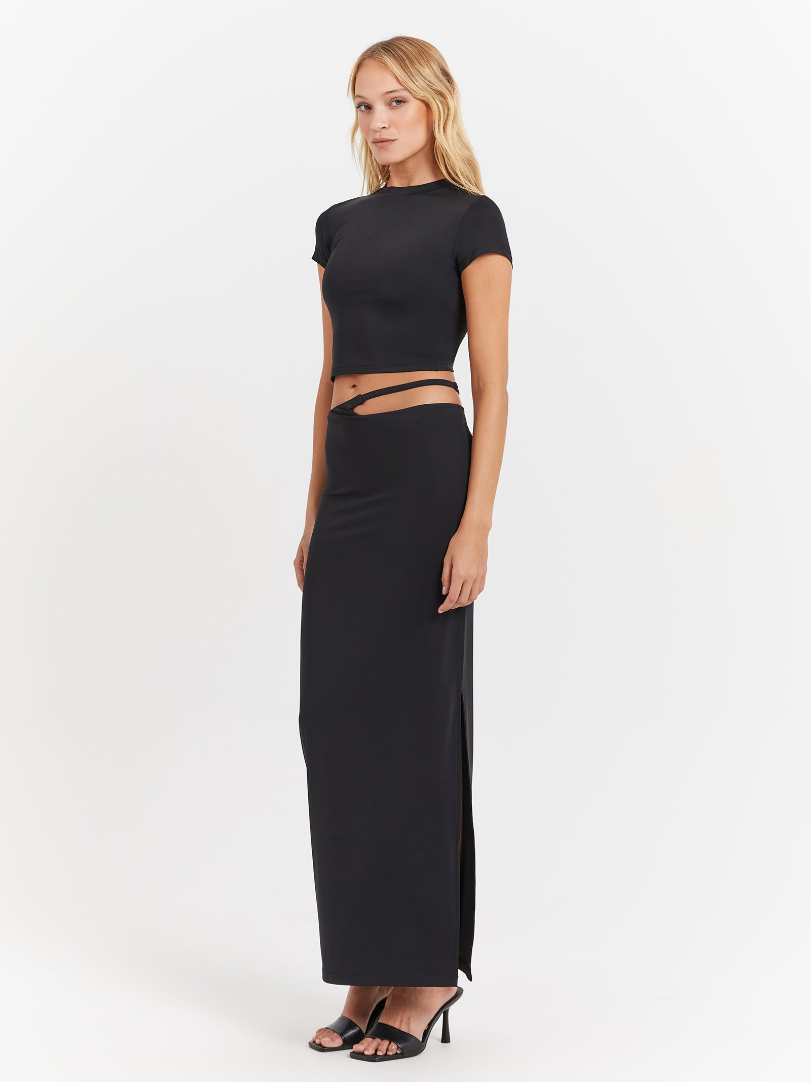 Mse Standard Cut Out Skirt in Black