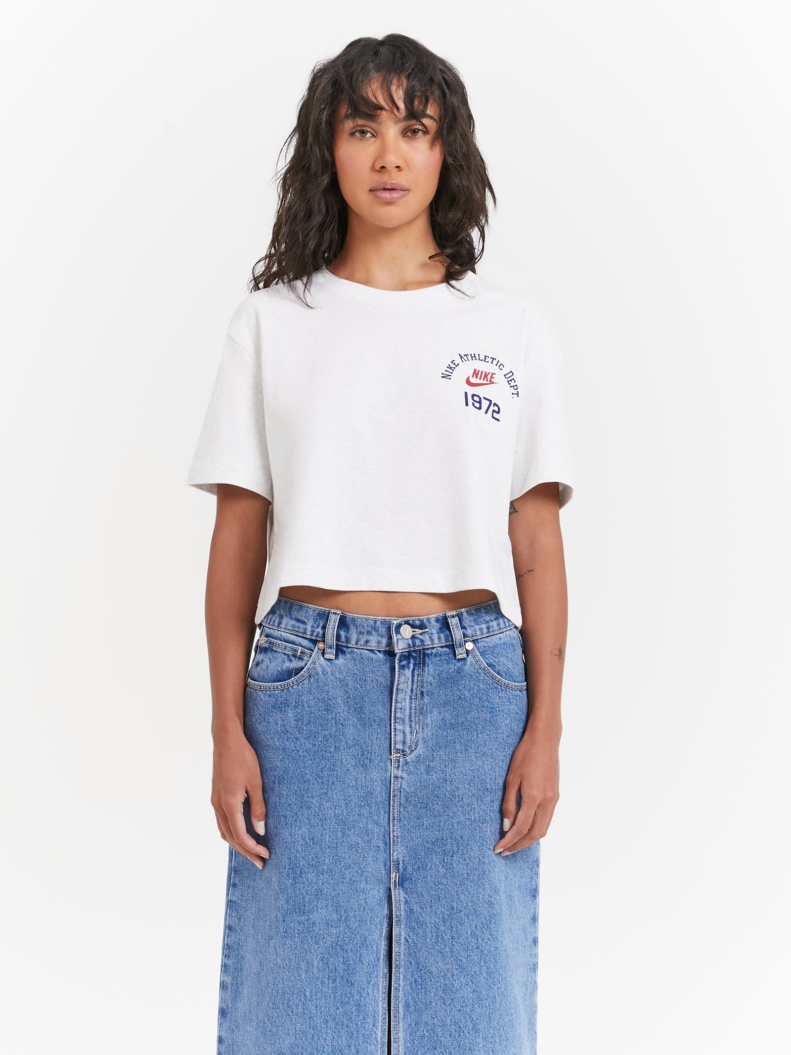 Nike Sportswear Cropped T-Shirt in Birch Heather & Deep Royal Blue