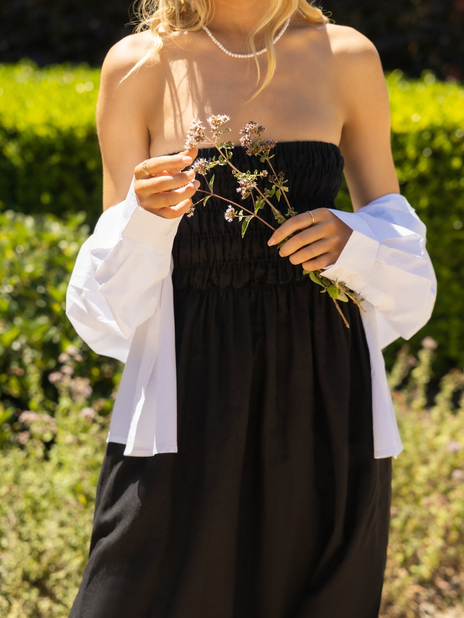 Zuri Maxi Dress in Black