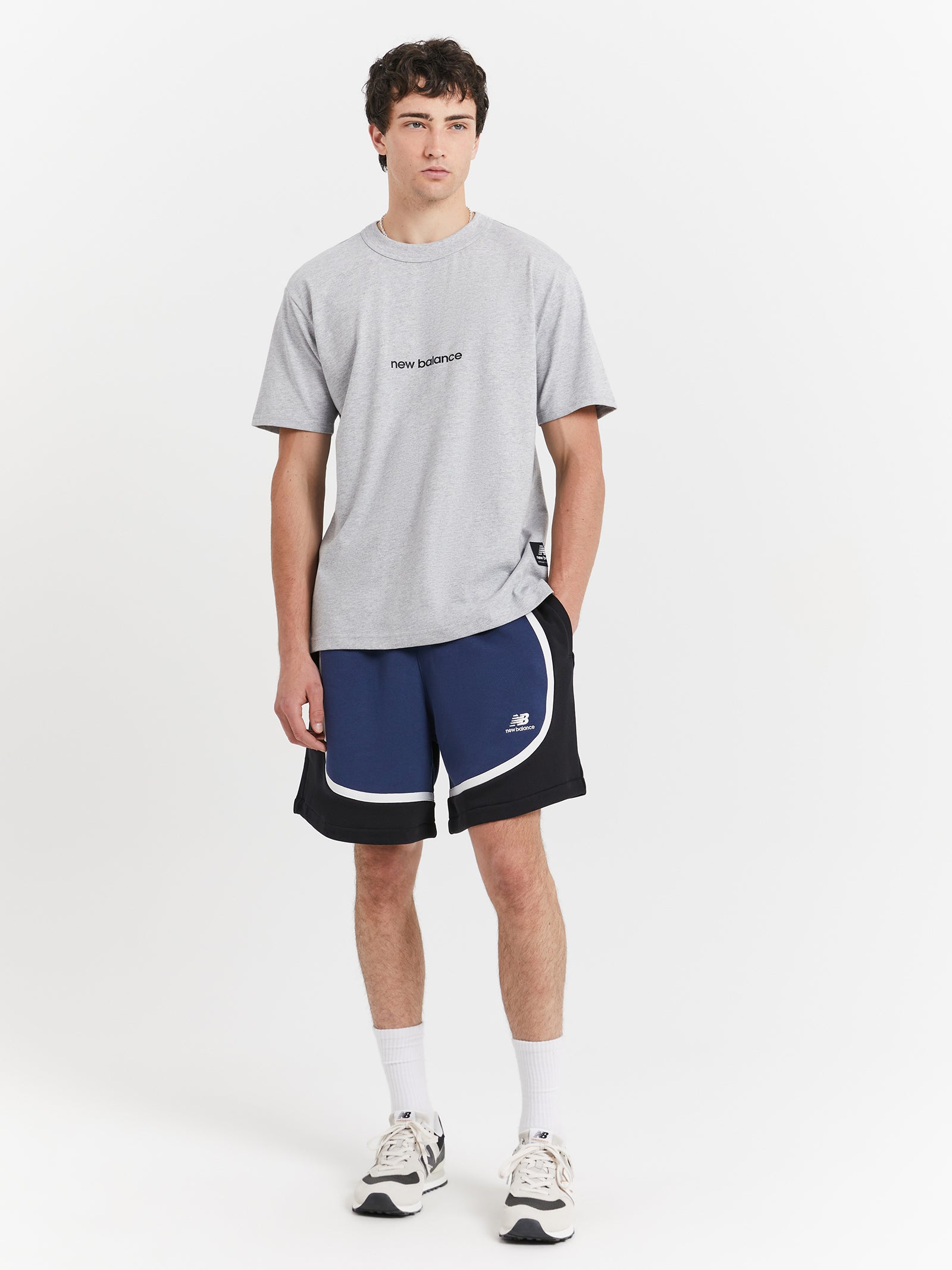 Hoops Fleece Shorts in Navy