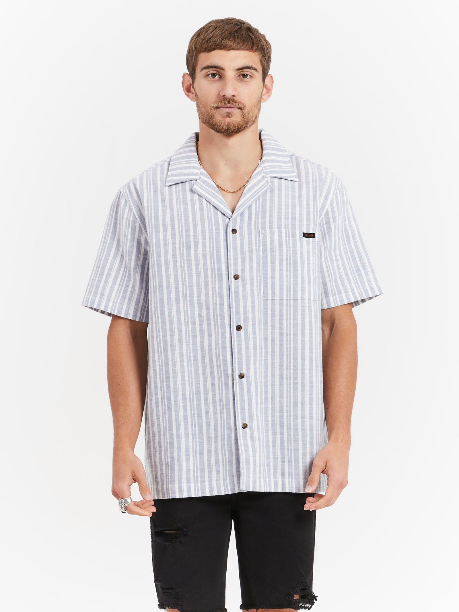 Resort Shirt in Light Blue Stripe