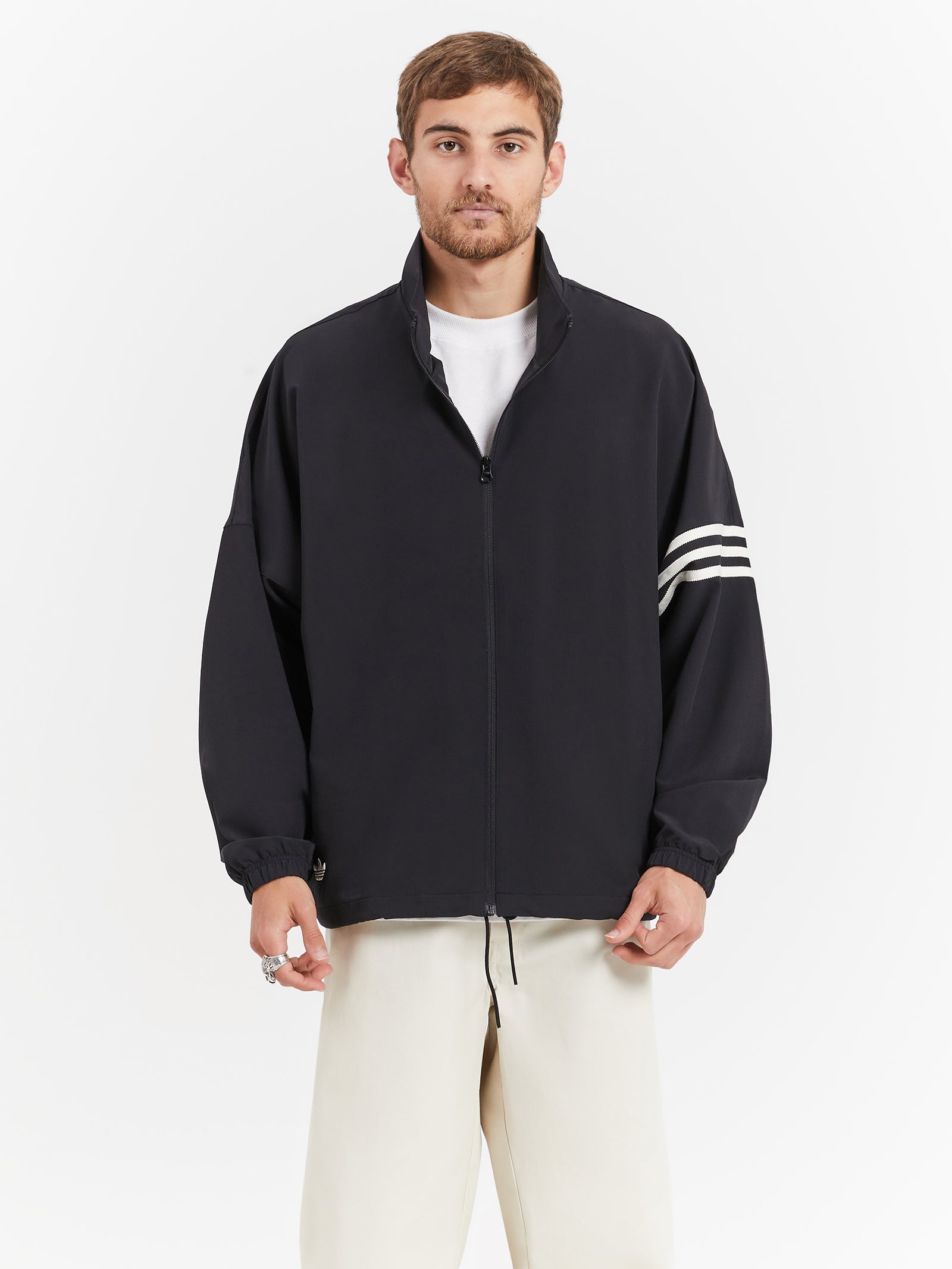 Adicolor Neuclassics Tracktop in Black