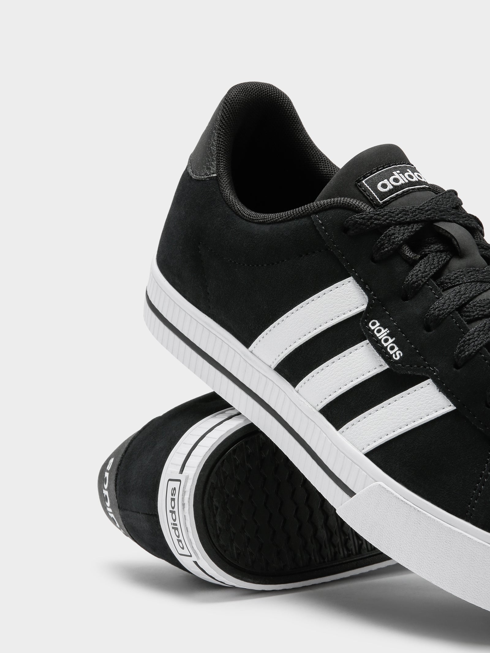 Mens Daily 3.0 Shoes in Core Black & White