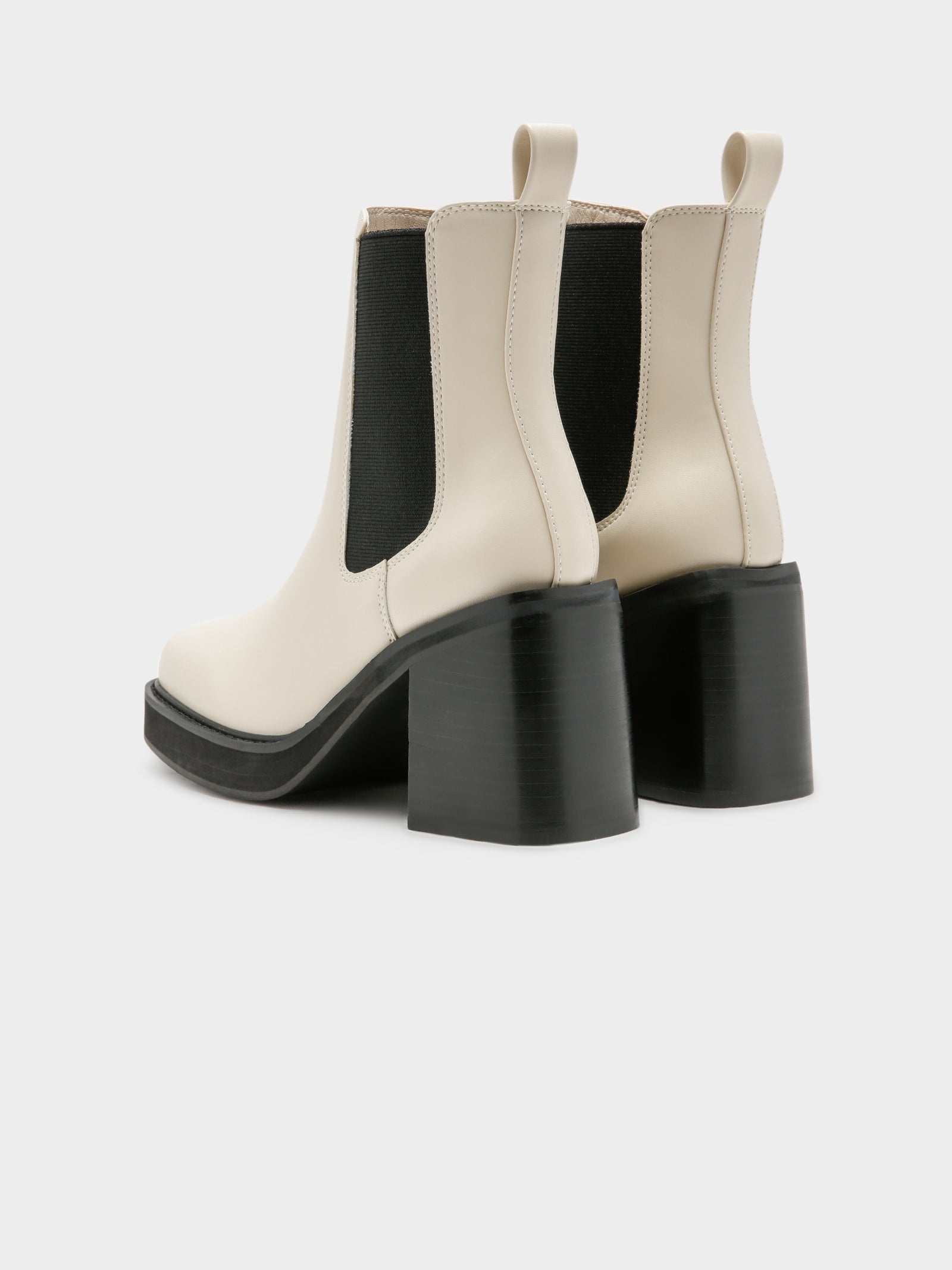 Womens Axel Boots in Smooth PU Bone