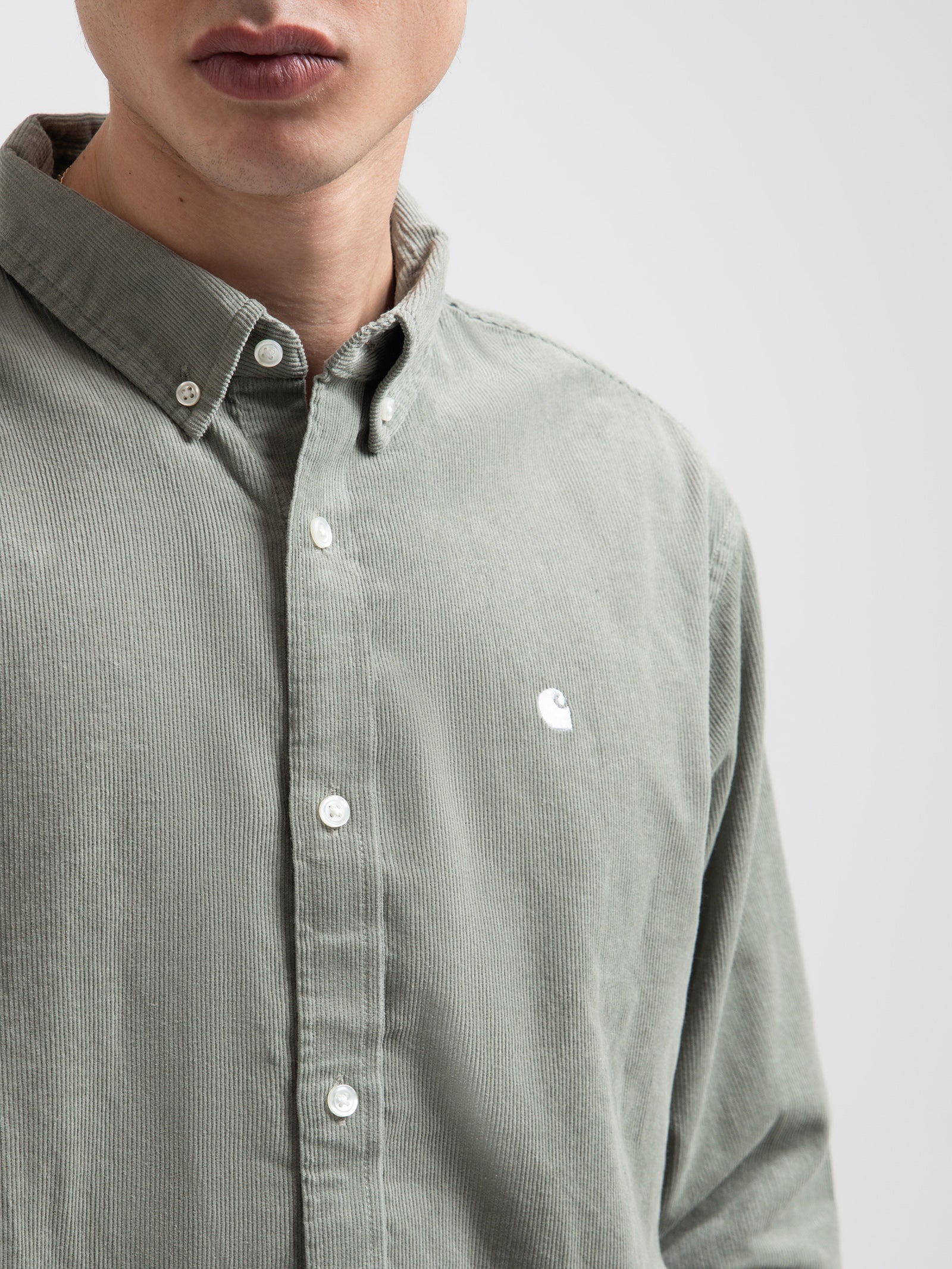 Long Sleeve Madison Fine Cord Shirt in Yucca & White