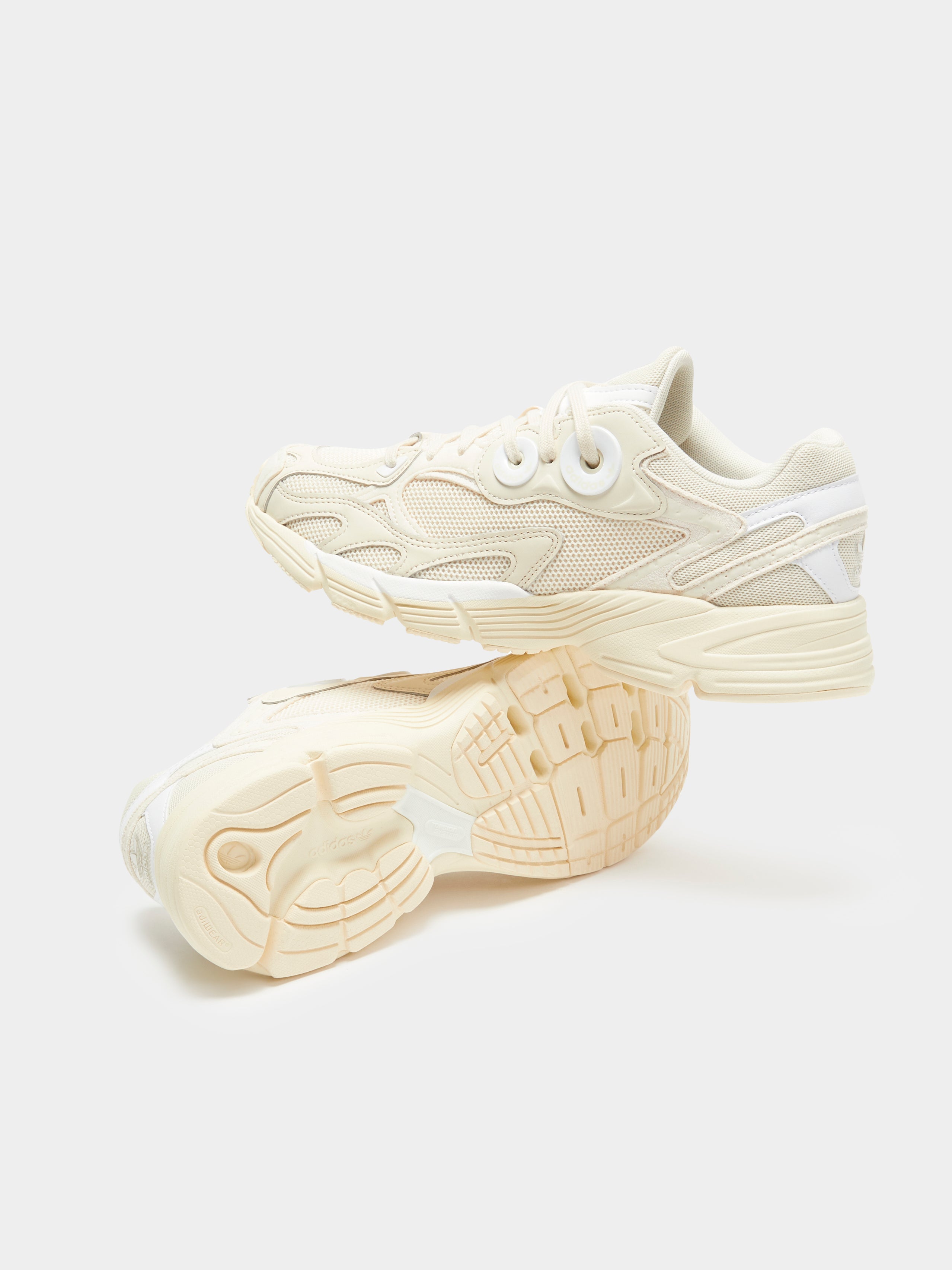 Womens Astir Sneakers in Wonder White & Cloud White