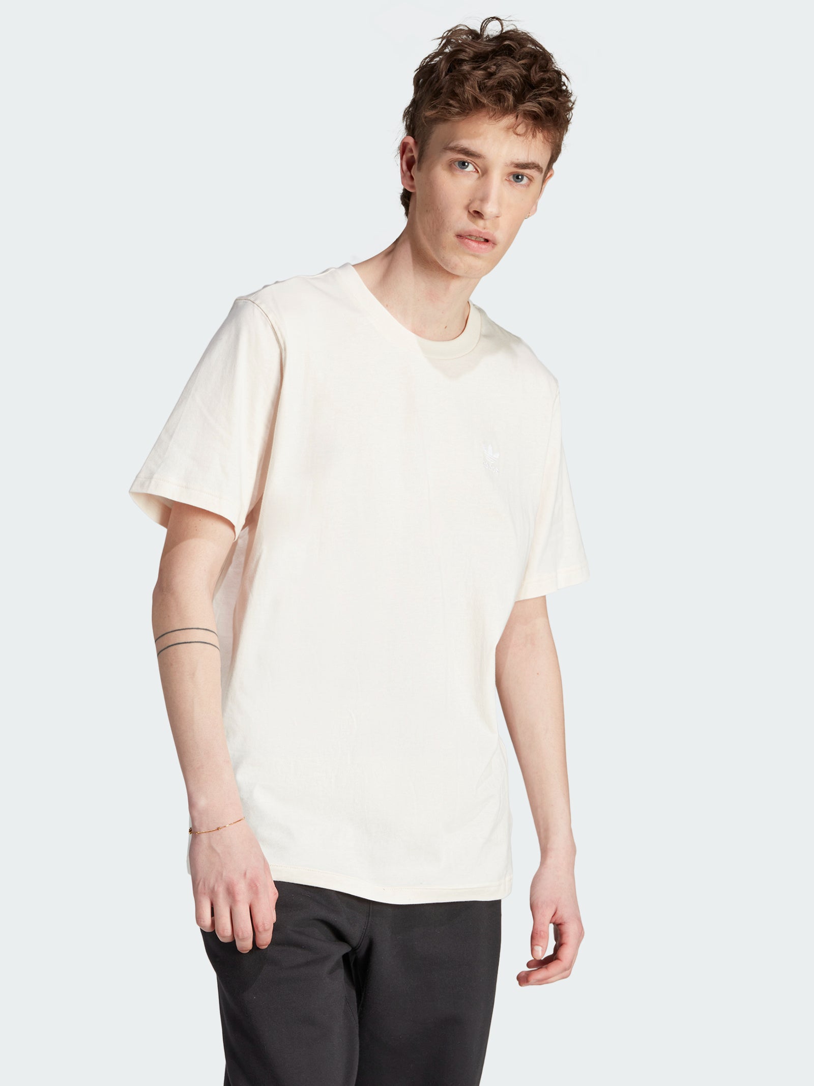 Trefoil Essentials T-Shirt in Wonder White