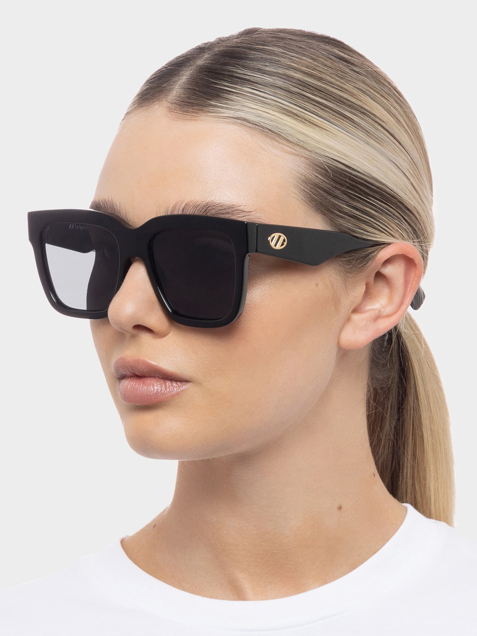 Tradeoff Sunglasses in Black Smoke Mono