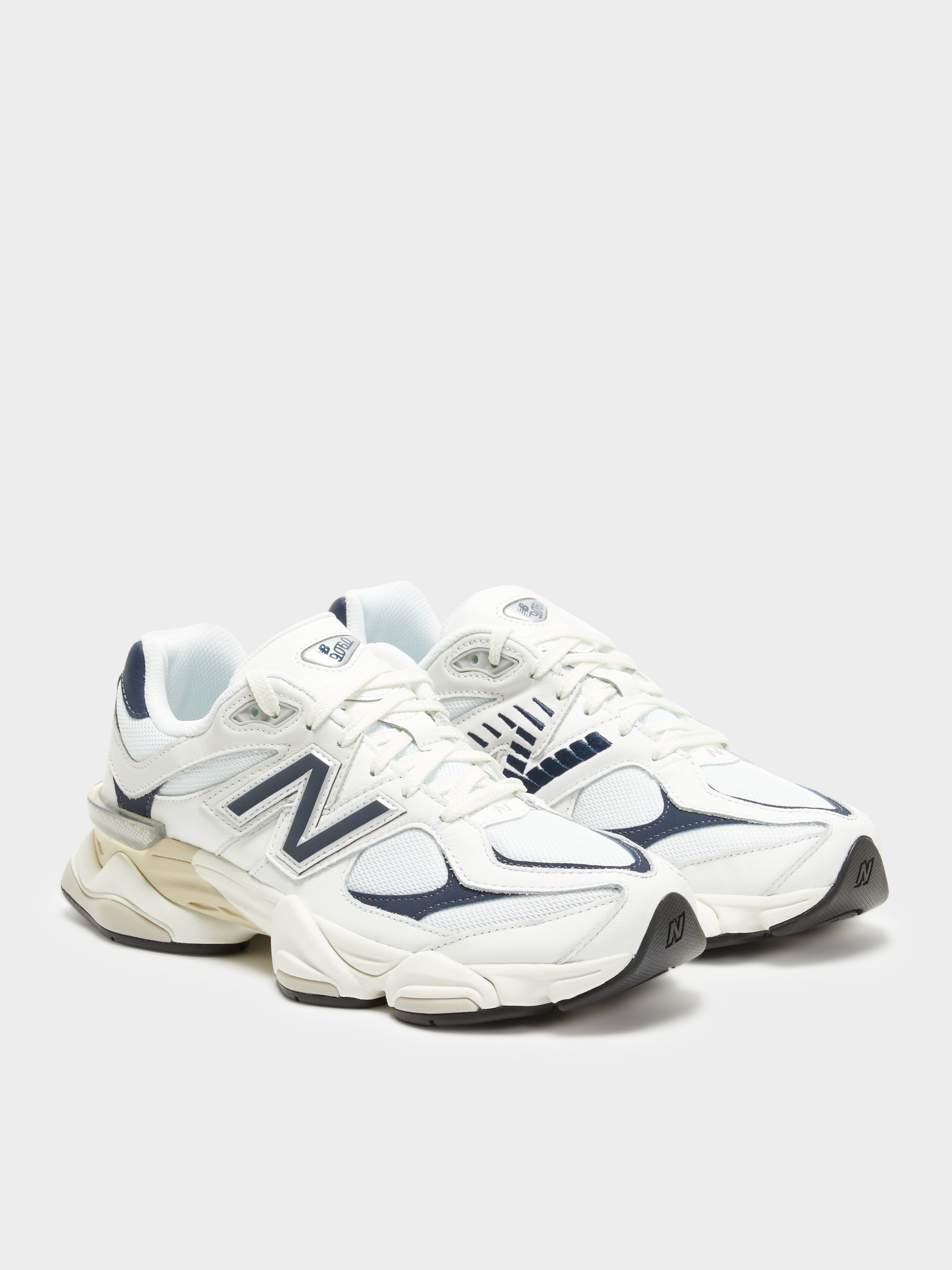 Unisex 9060 Sneakers in White Navy