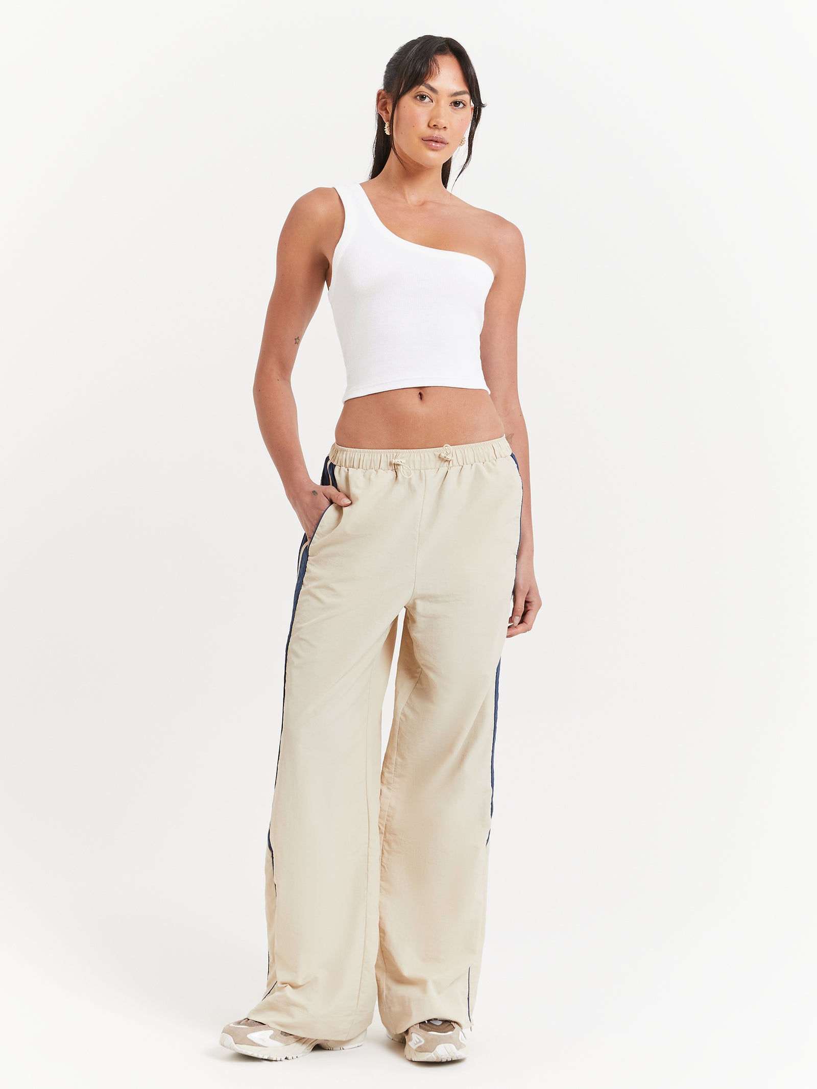 Tahlia Low Rise Pants in Chalk & Blue