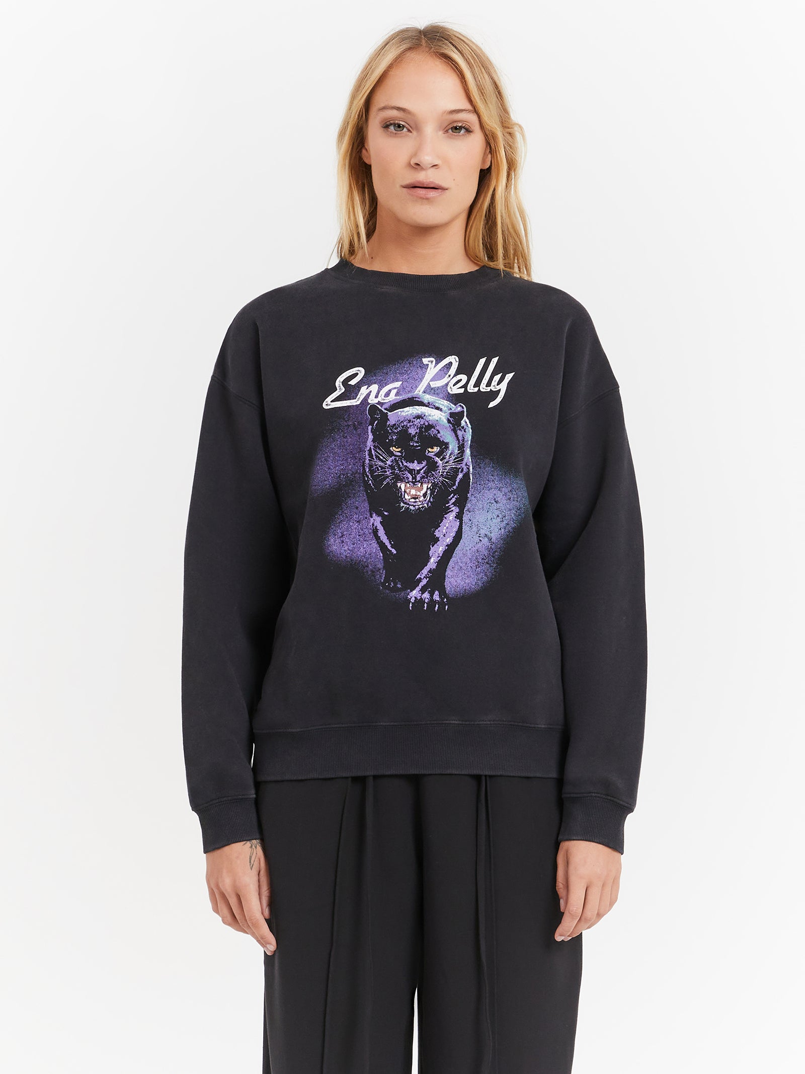 Panther Relaxed Sweater in Washed Black