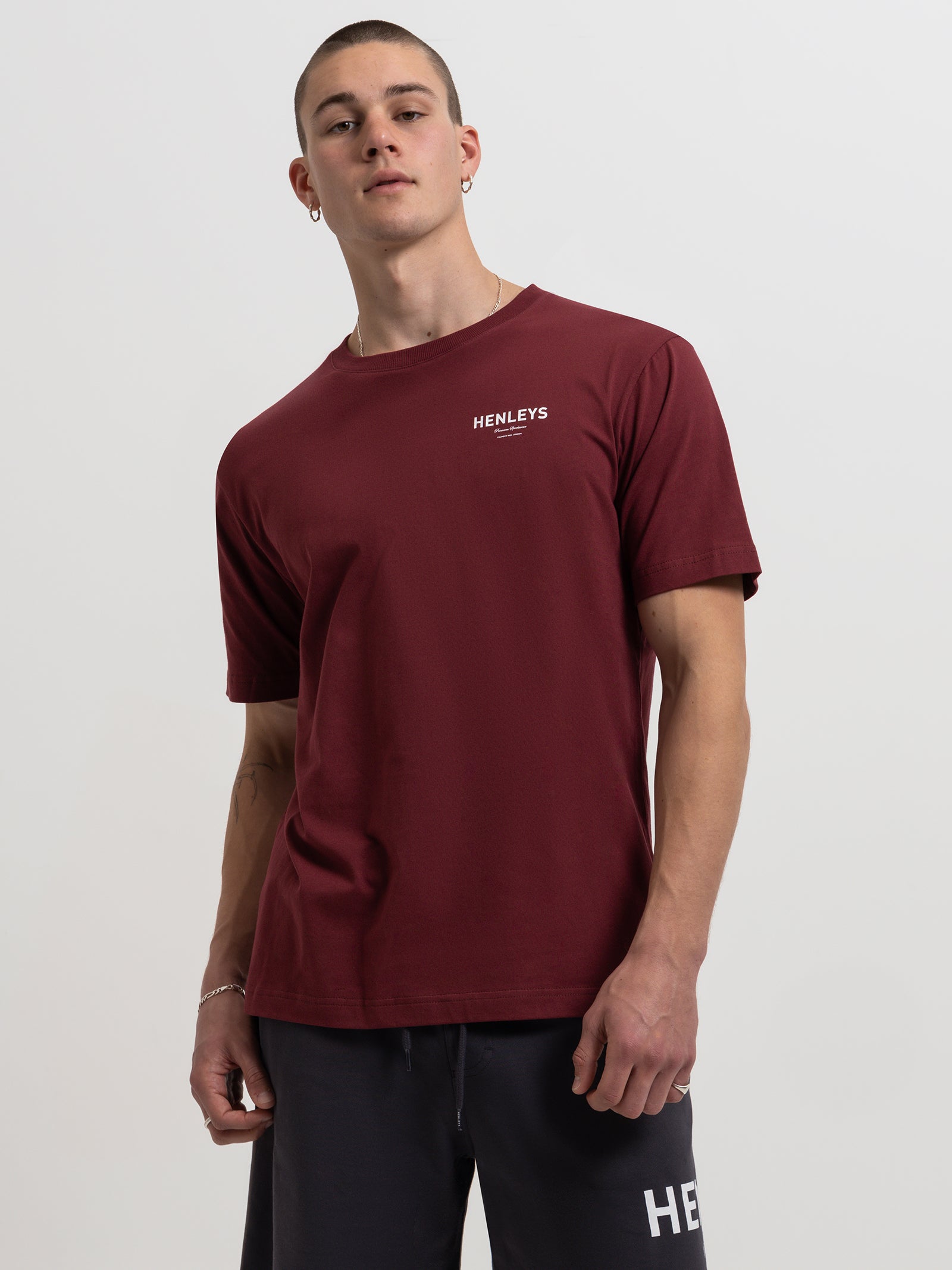 Contender T-Shirt in Cherry