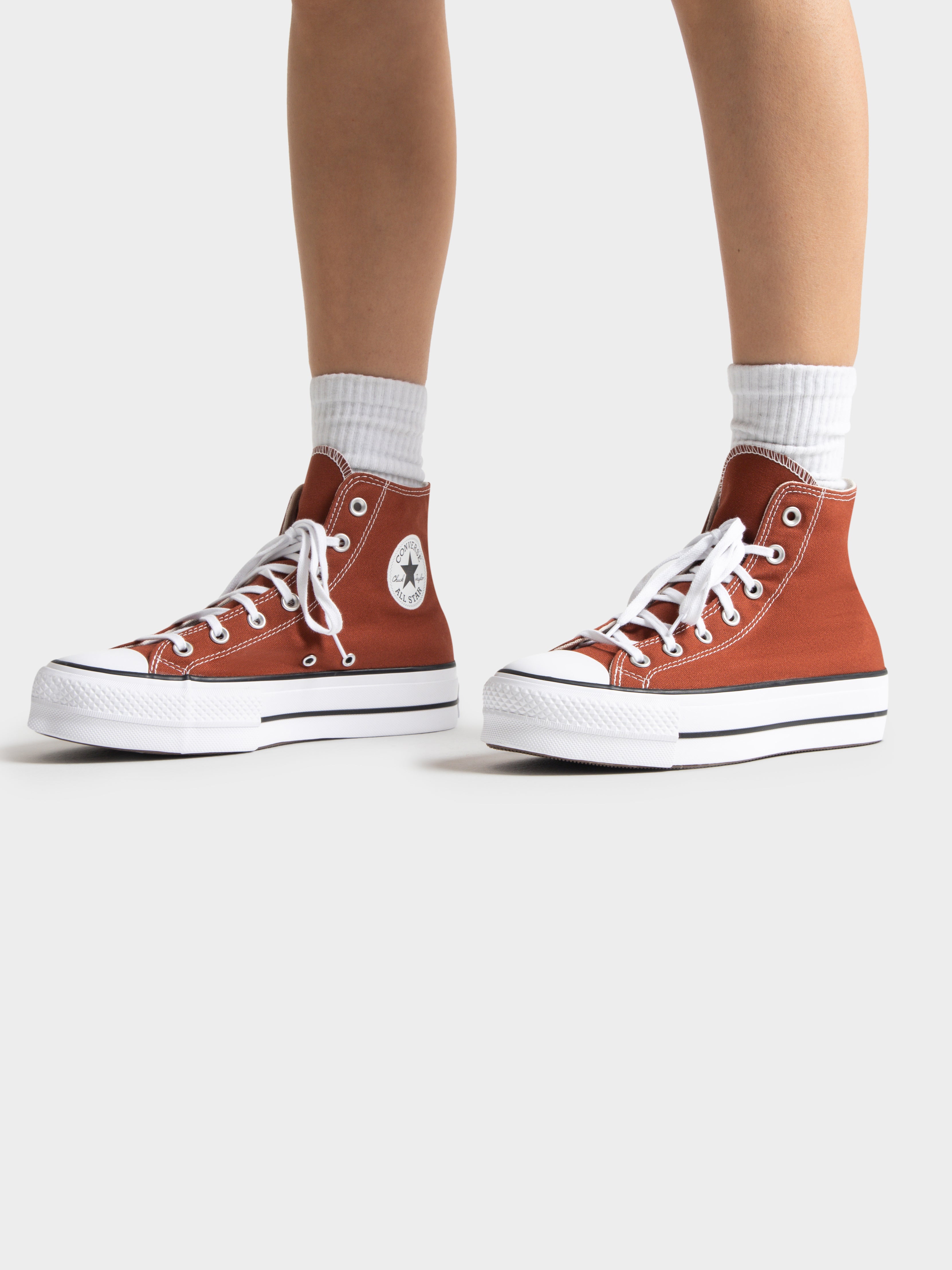 Womens Chuck Taylor All Star Lift Platform Sneakers in Ritual Red