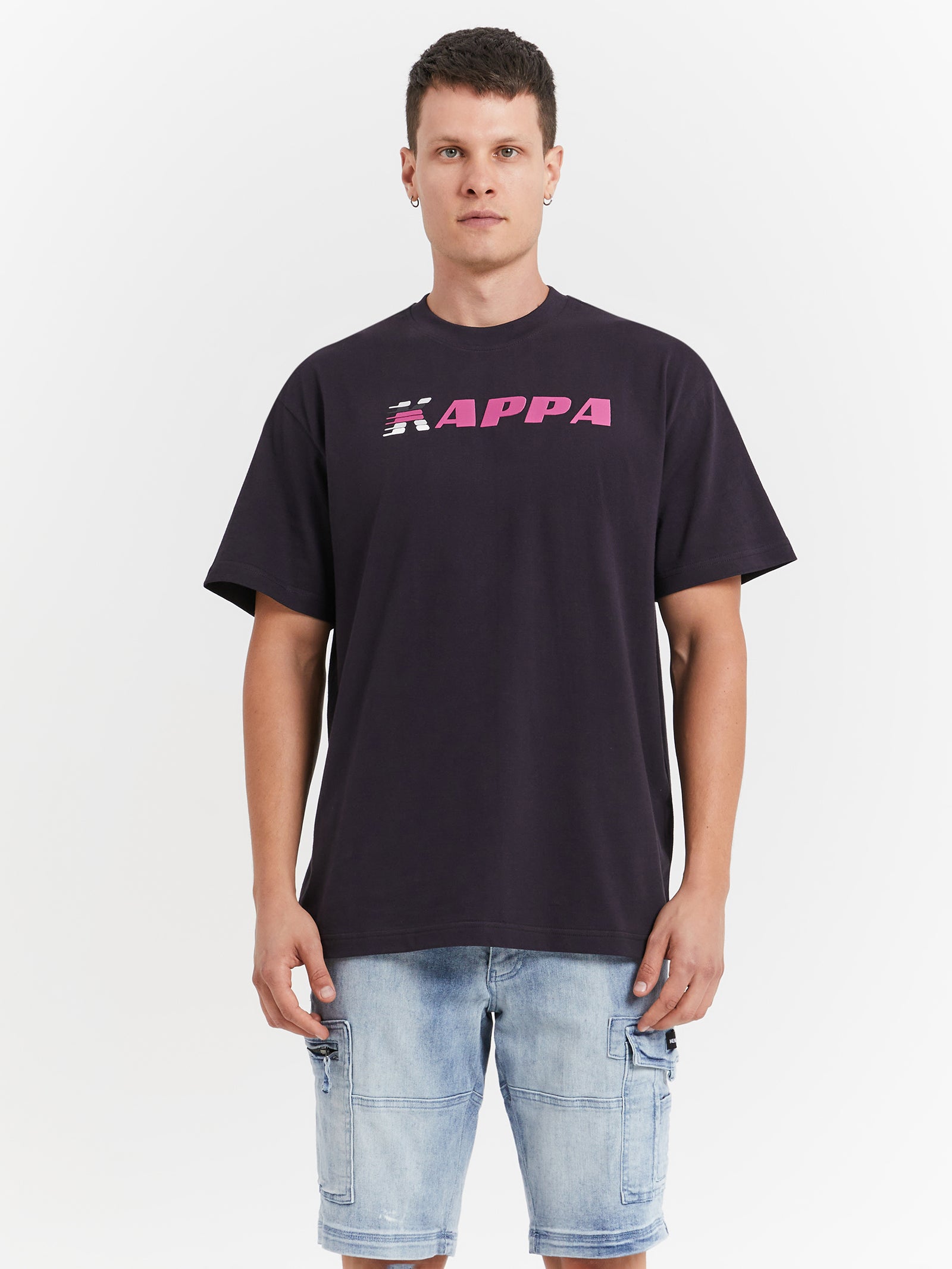 Authentic Halma T-Shirt in Black Onyx & Fuchsia Dark Magenta