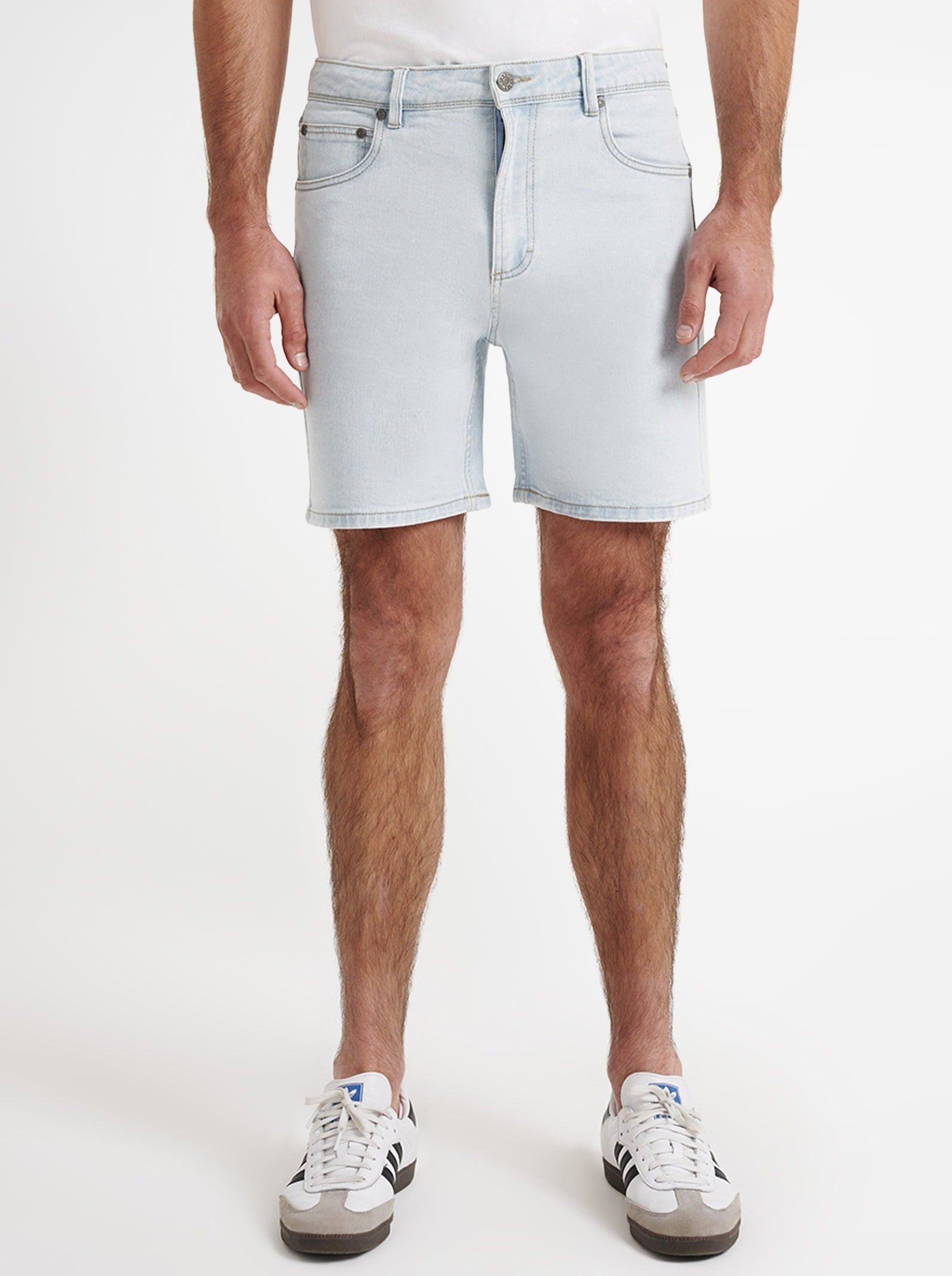 Colt Relaxed Denim Short in Bleach Blue