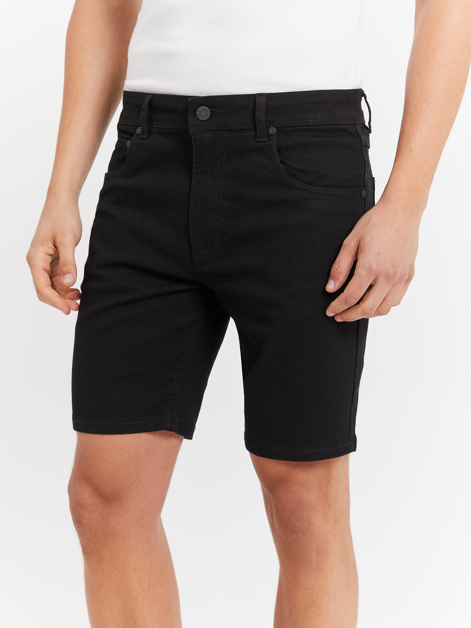 Zane Skinny Denim Shorts in True Black