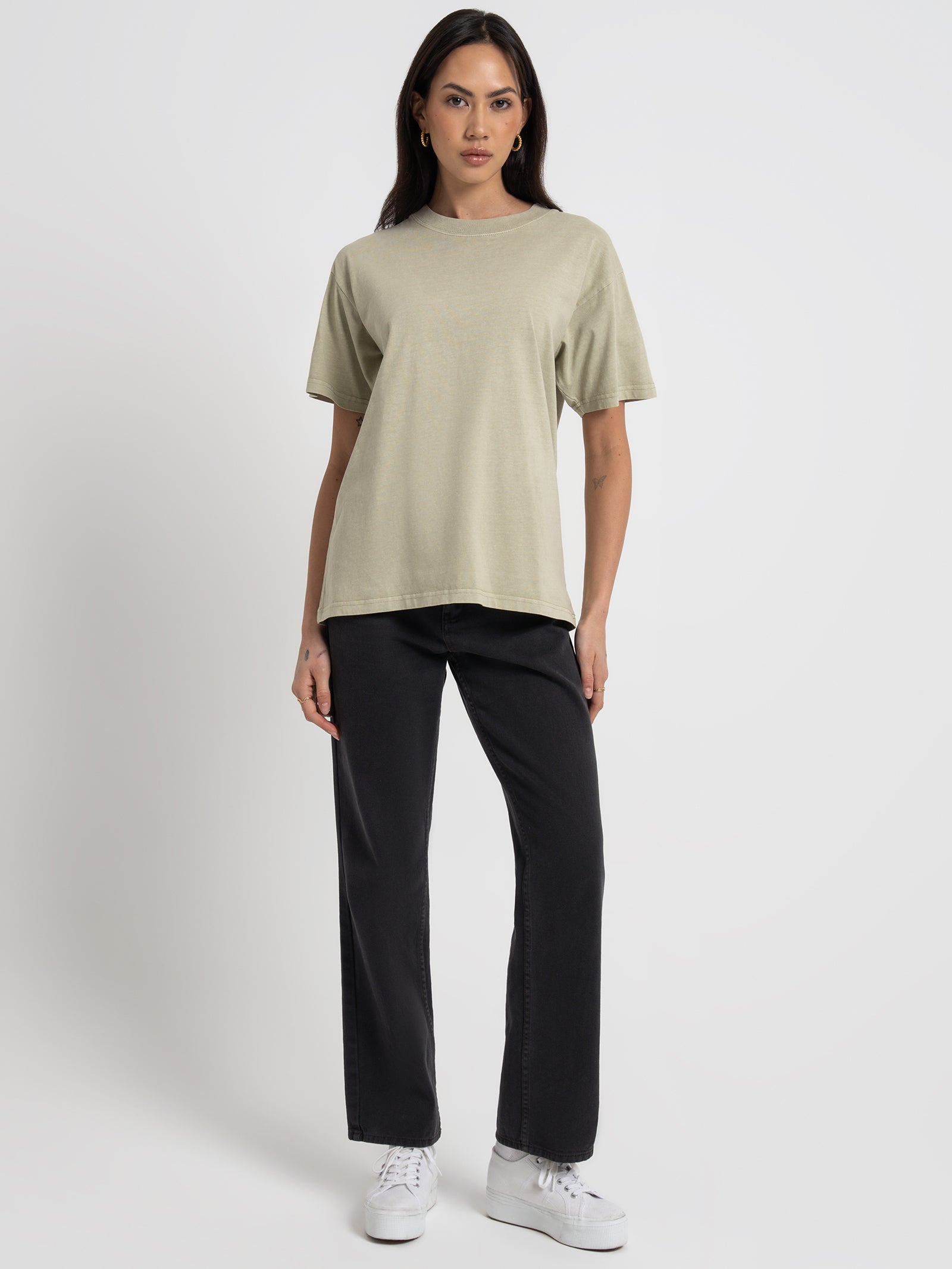 Organic Boyfriend T-Shirt in Cucumber Green