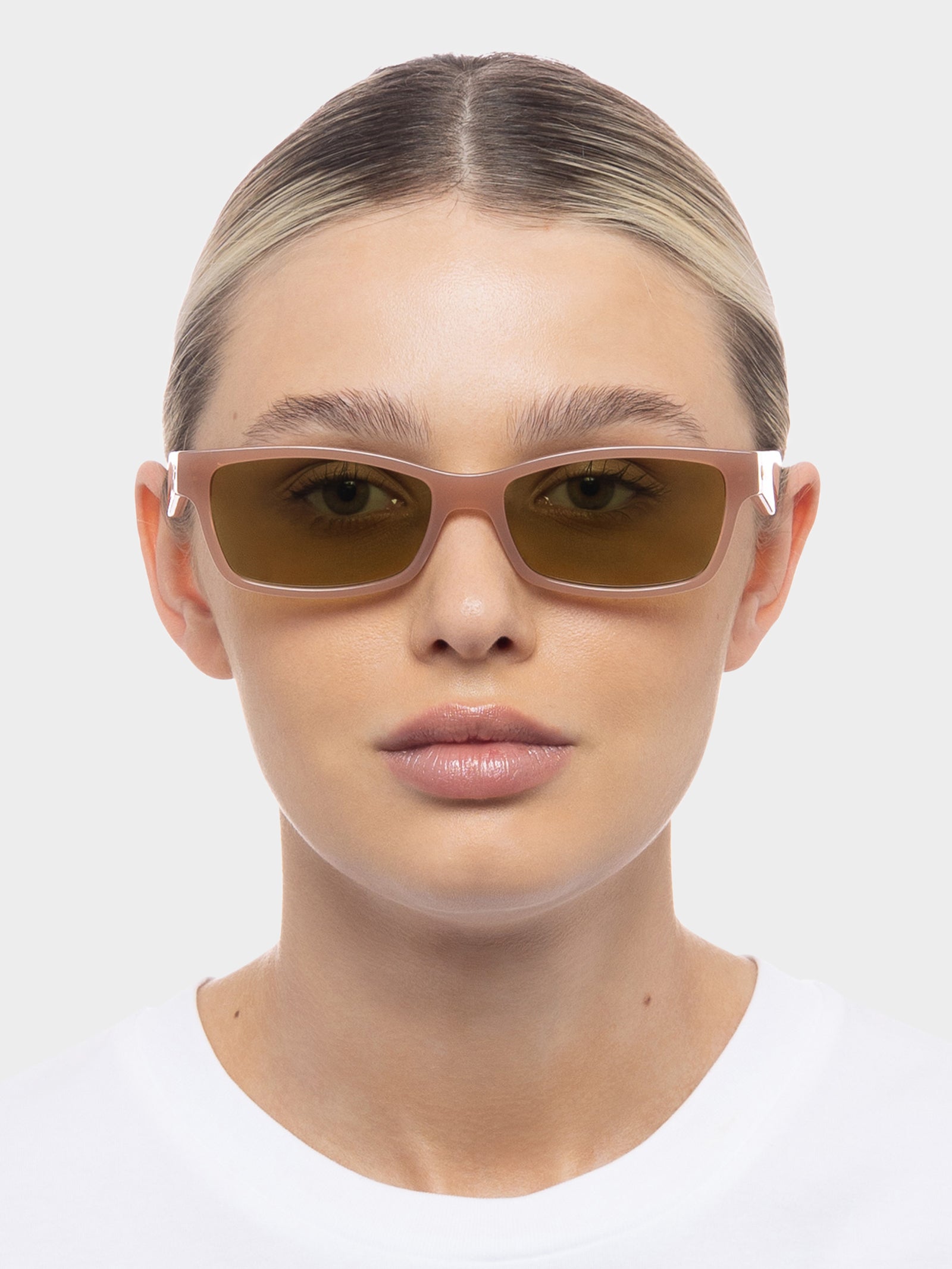 Plateaux Sunglasses in Clay Olive Mono