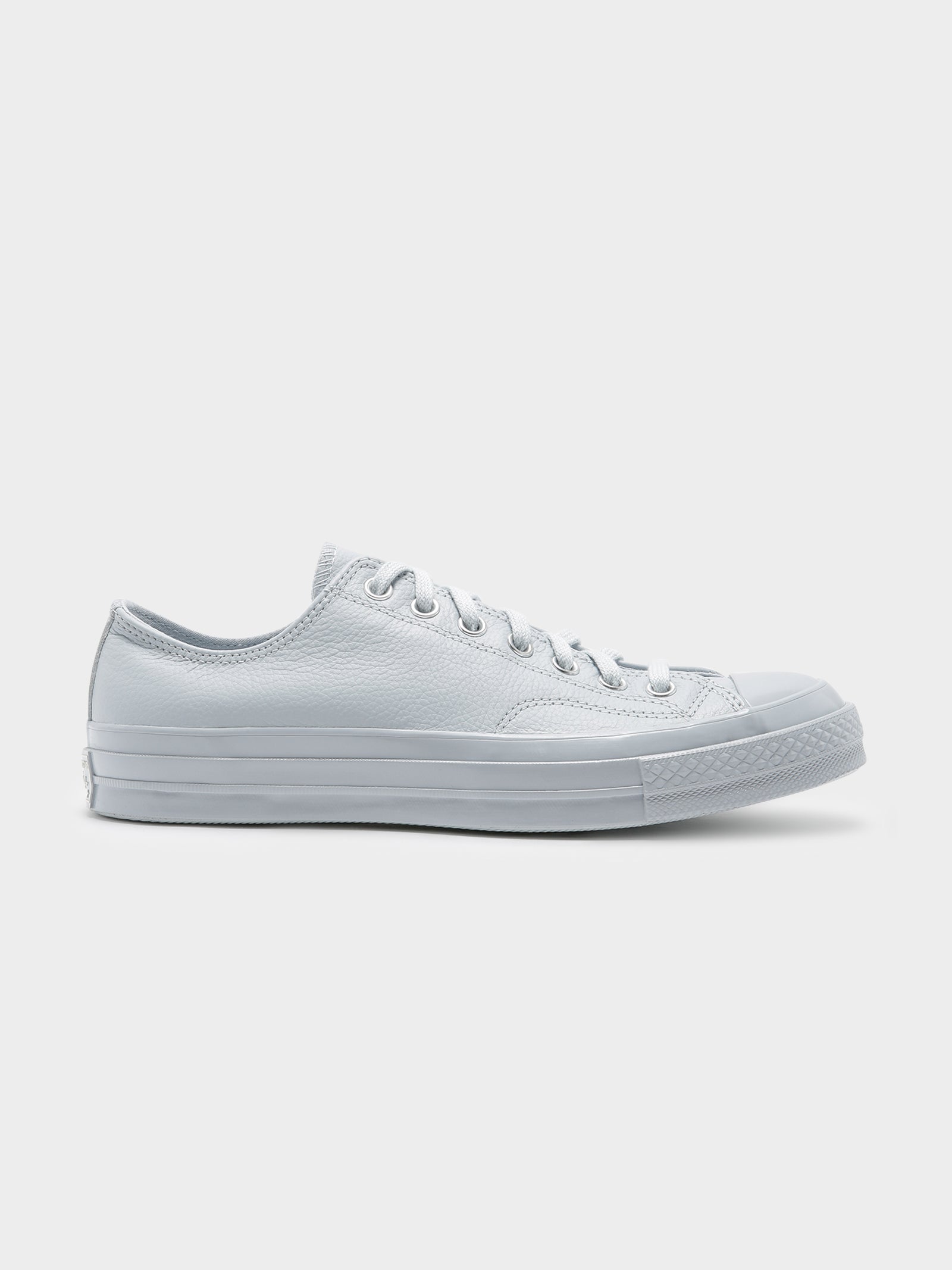 Unisex Chuck 70 Low Sneakers in Ox Mono Grey