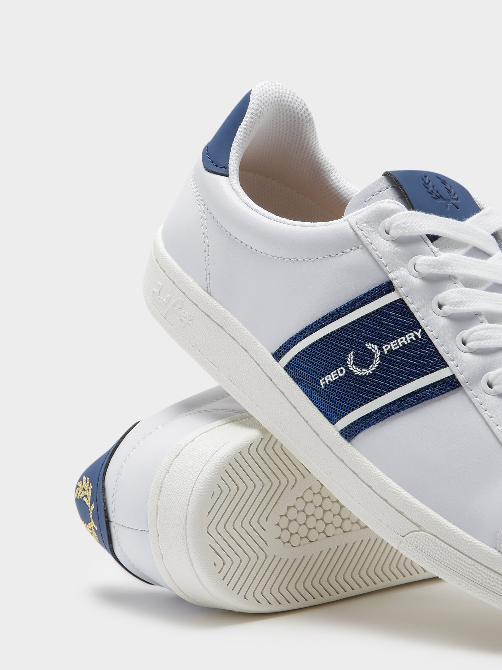 Mens B721 Leather Graphic Branding Sneakers in White & Navy