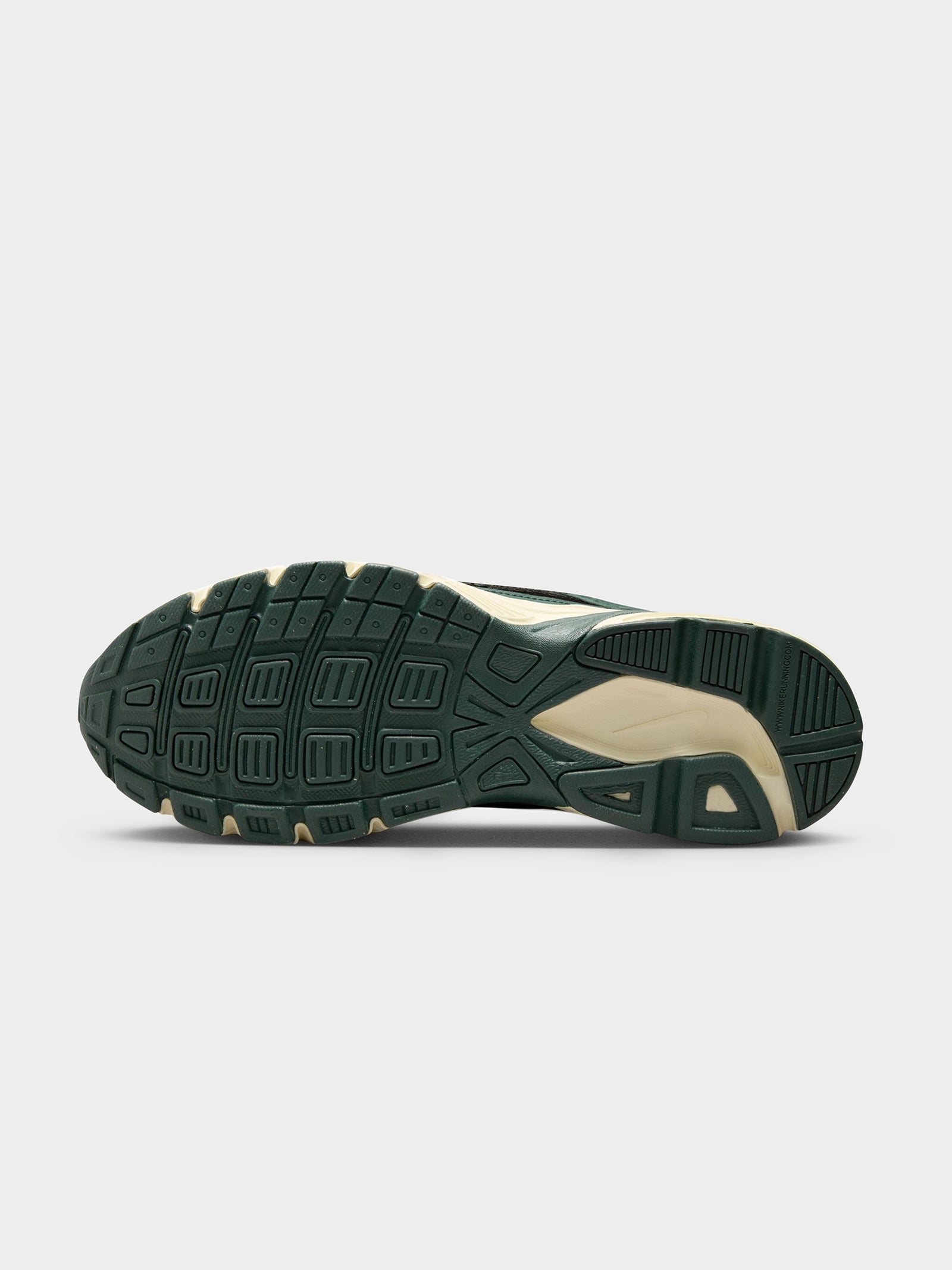 Nike Initiator In Black & Green