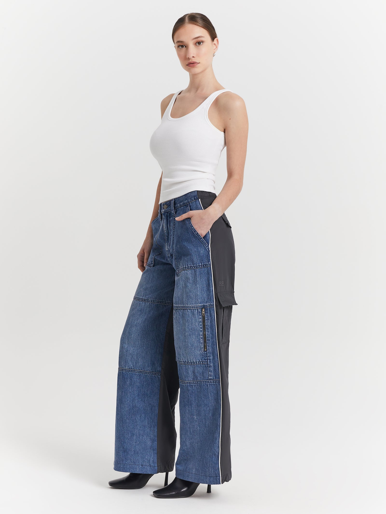 Baggy Jeans in Nylon Splice