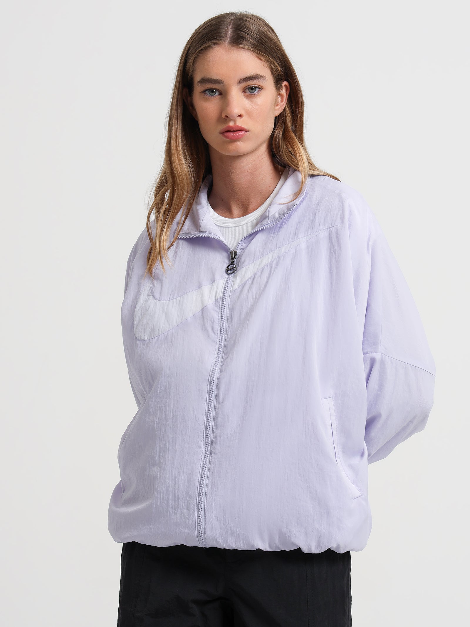 Sportswear Essential Woven Jacket in Oxygen Purple