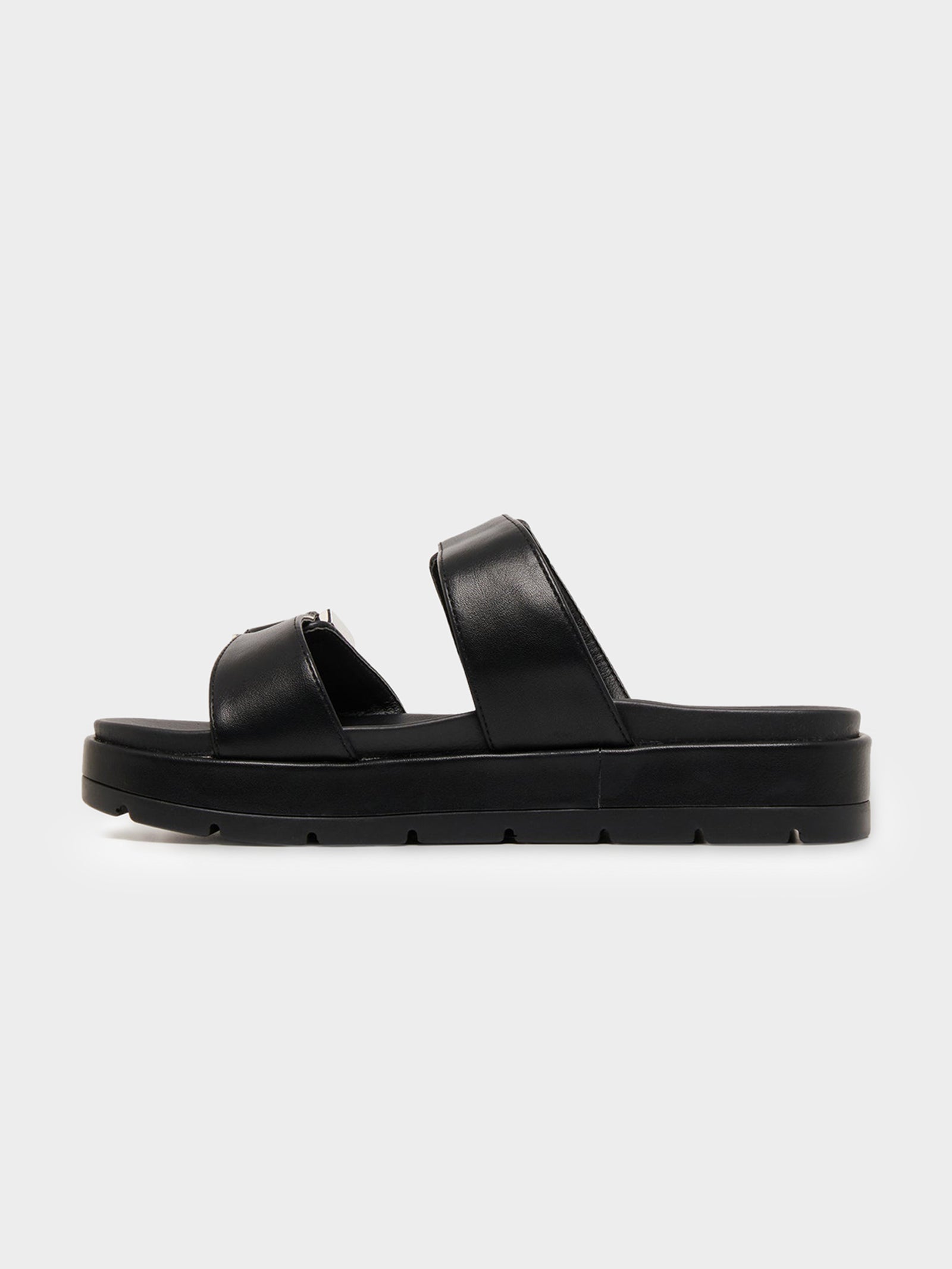 Womens Link Sandals in Black