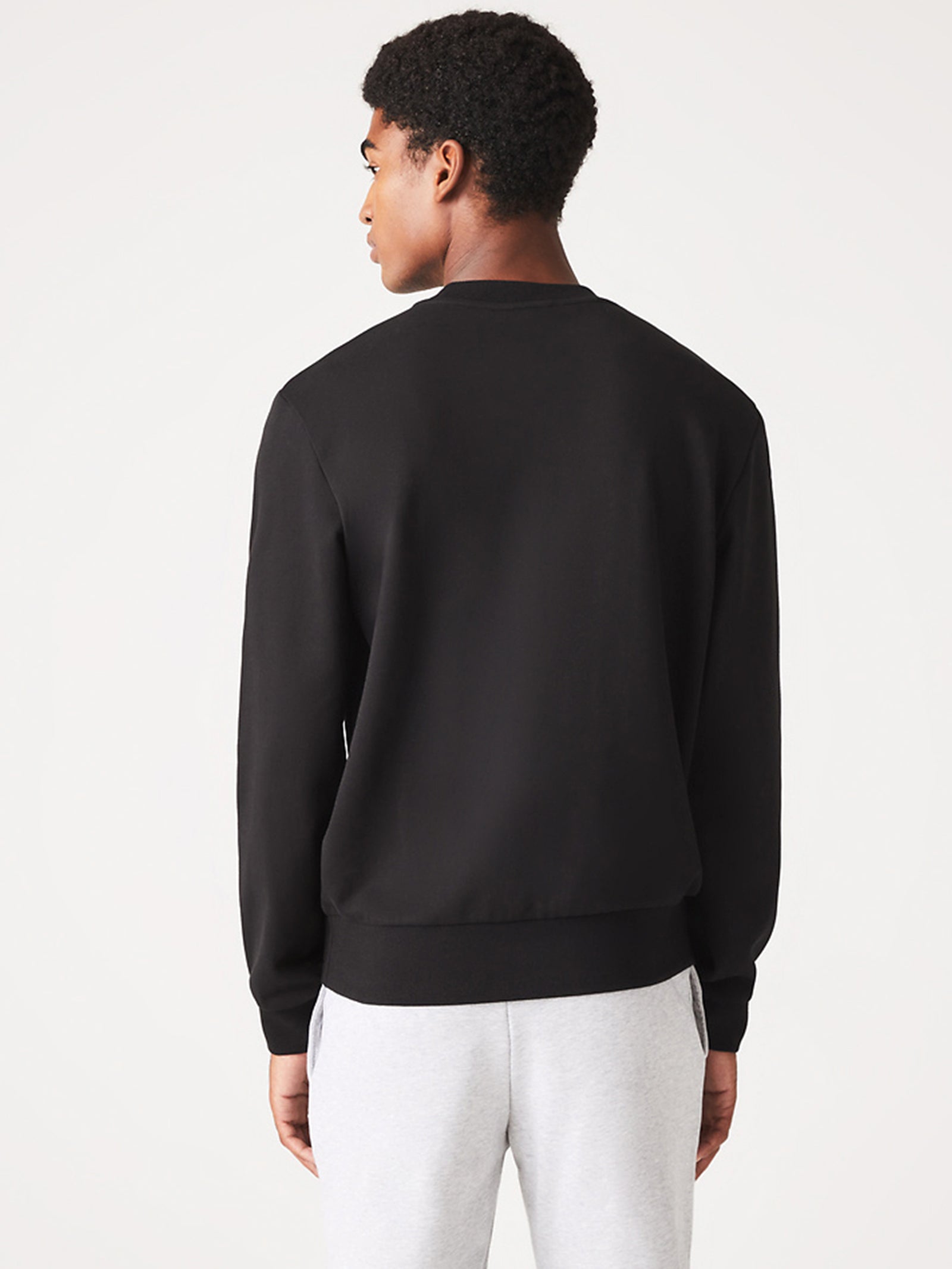 Essential NB Crew Neck Sweat in Black