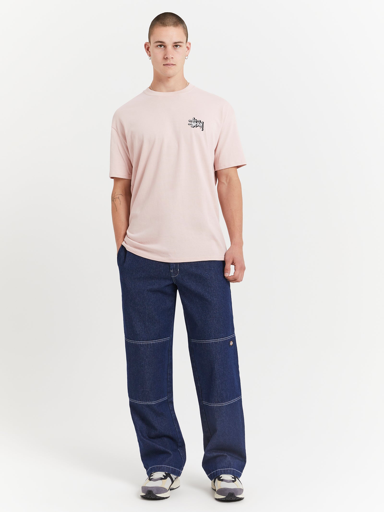 Solid Offset Graffiti Heavyweight T-Shirt in Washed Pink