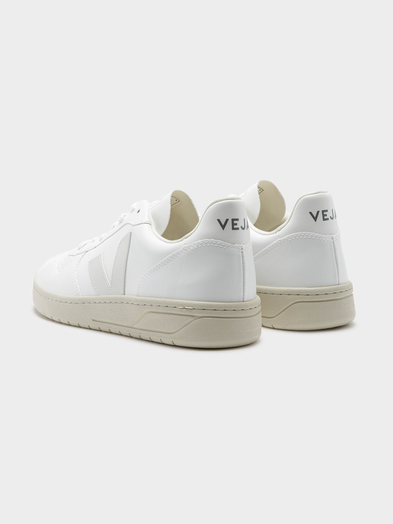 Unisex V-10 Leather Sneakers in White