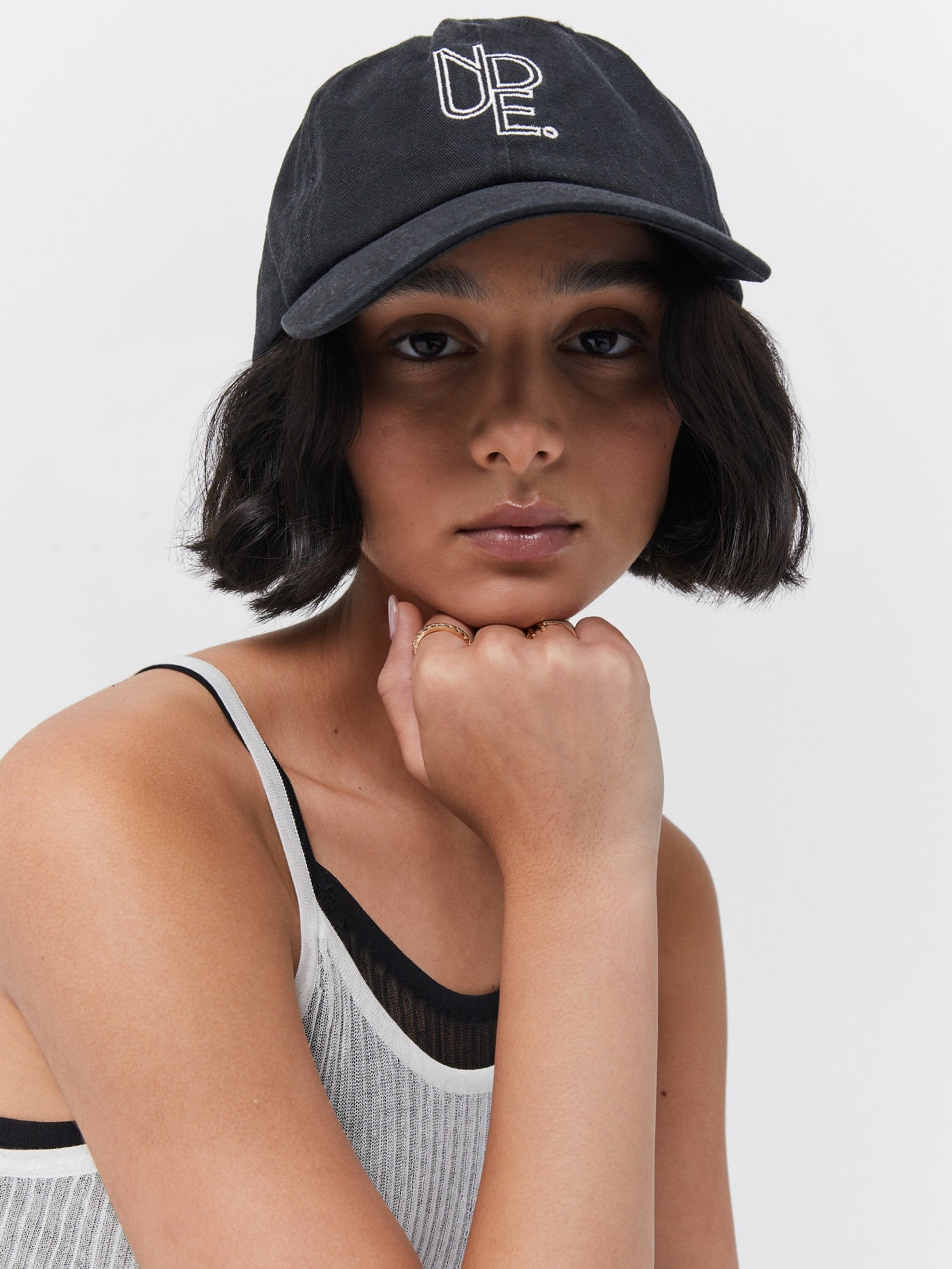 Nude Cap in Black