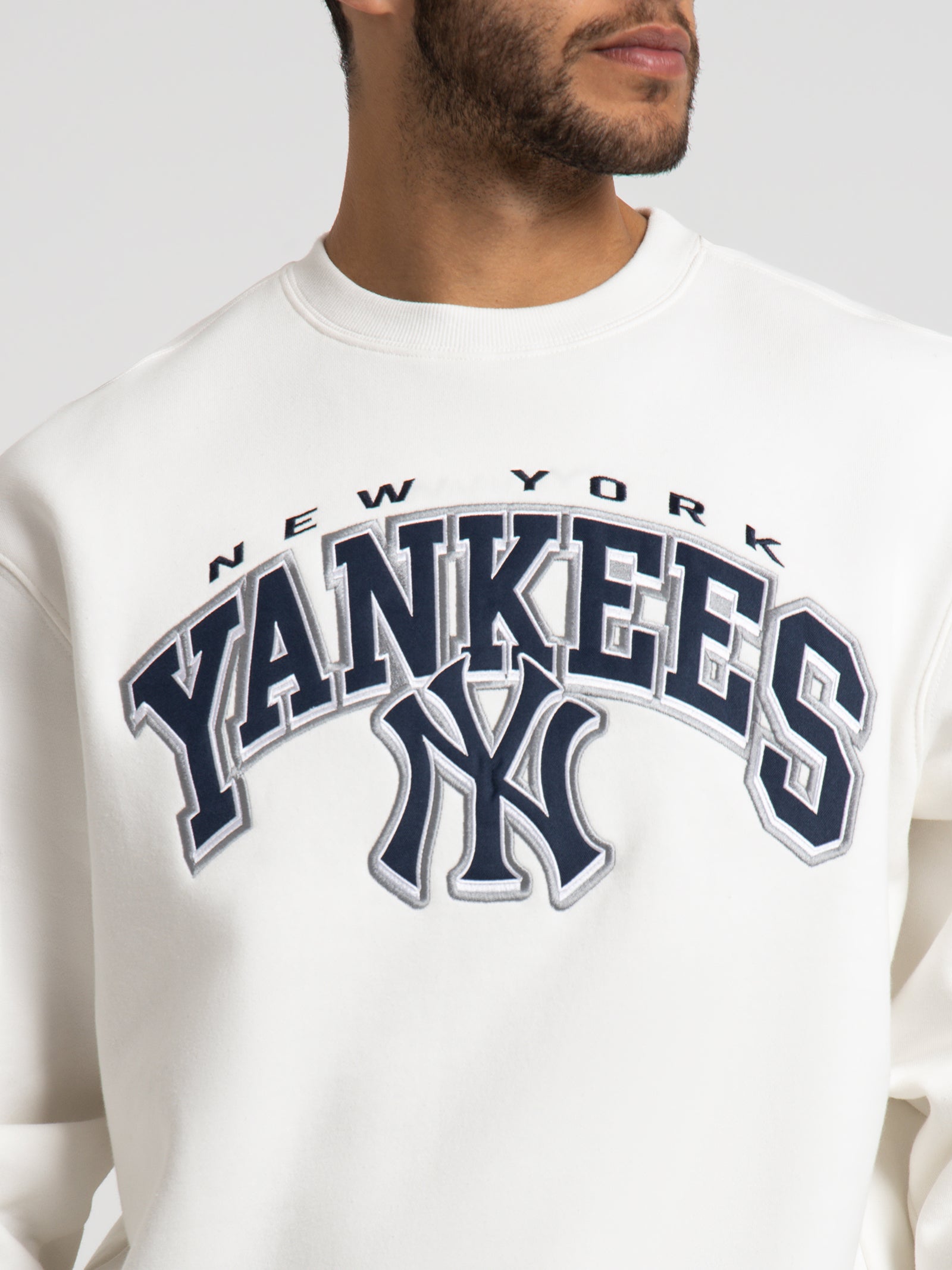 NY Yankees New Classic Arch Crew in Vintage White