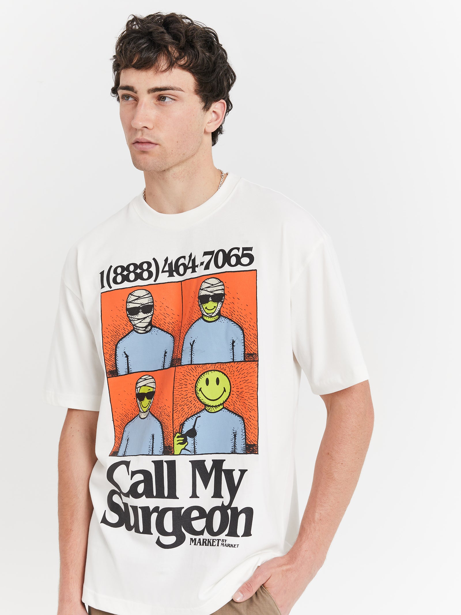 Smiley Call My Surgeon T-Shirt in Parchment