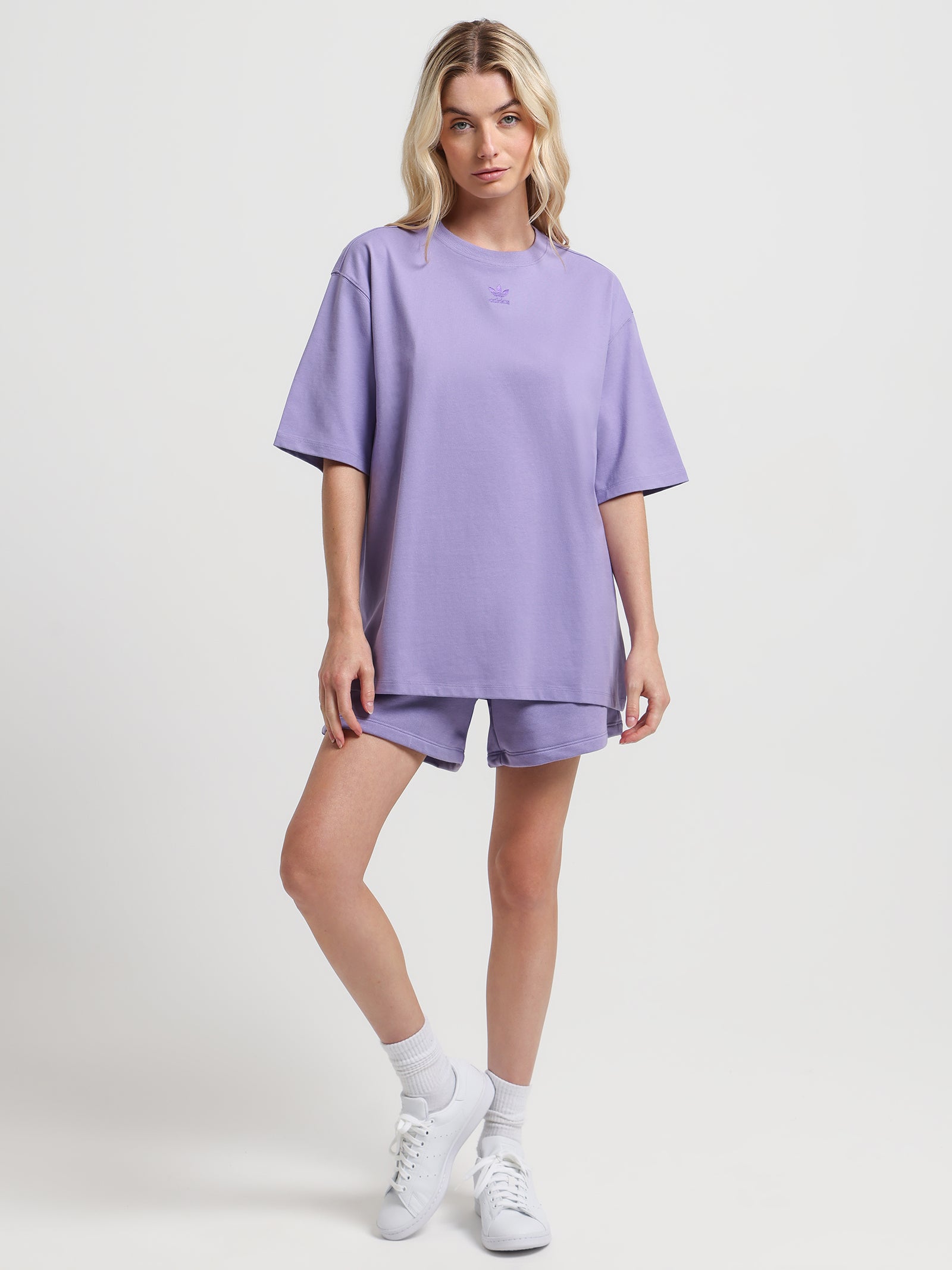 Adicolor Essentials T-Shirt in Lilac