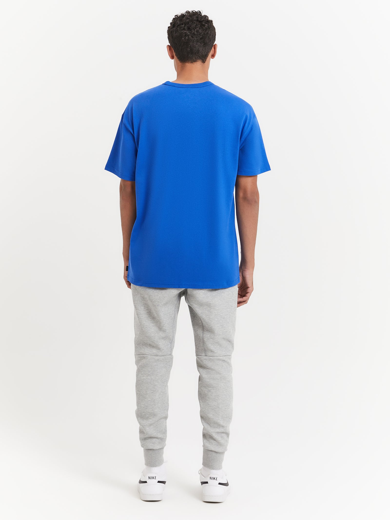 Sportswear Premium Essentials Sustainable T-Shirt in Game & Royal Blue