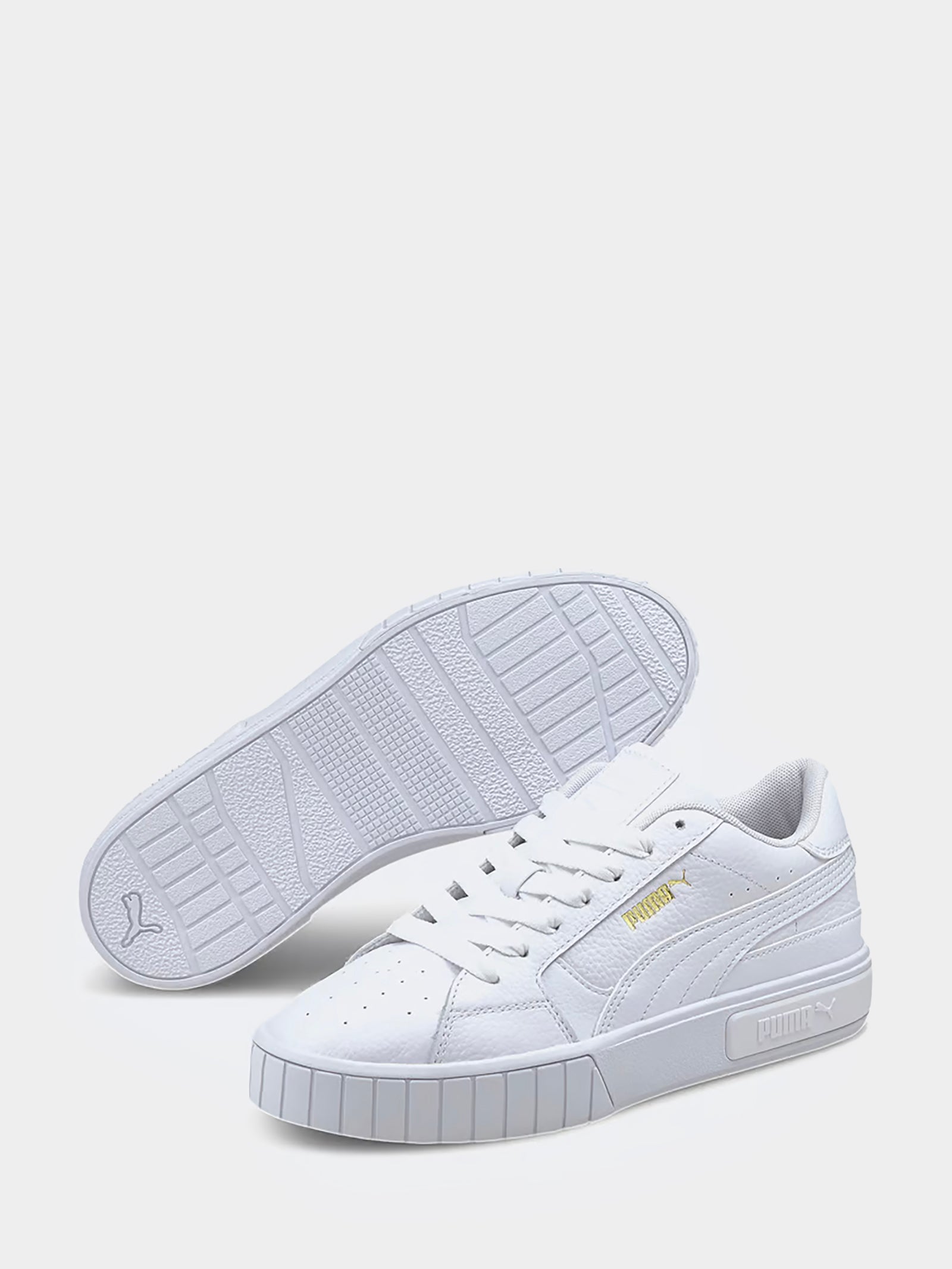 Womens Cali Star Sneakers in White